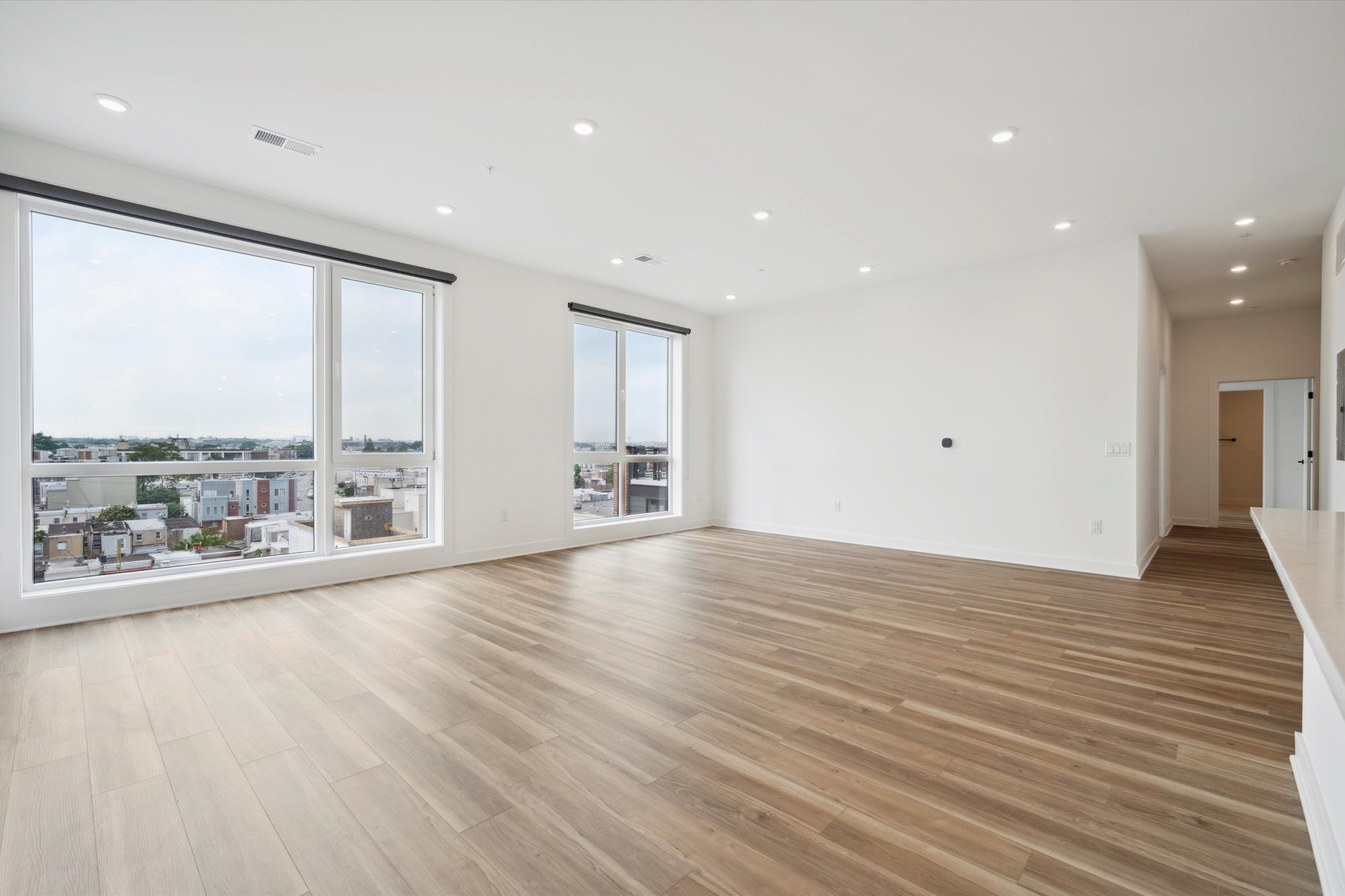 2636 E YORK ST Unit 606