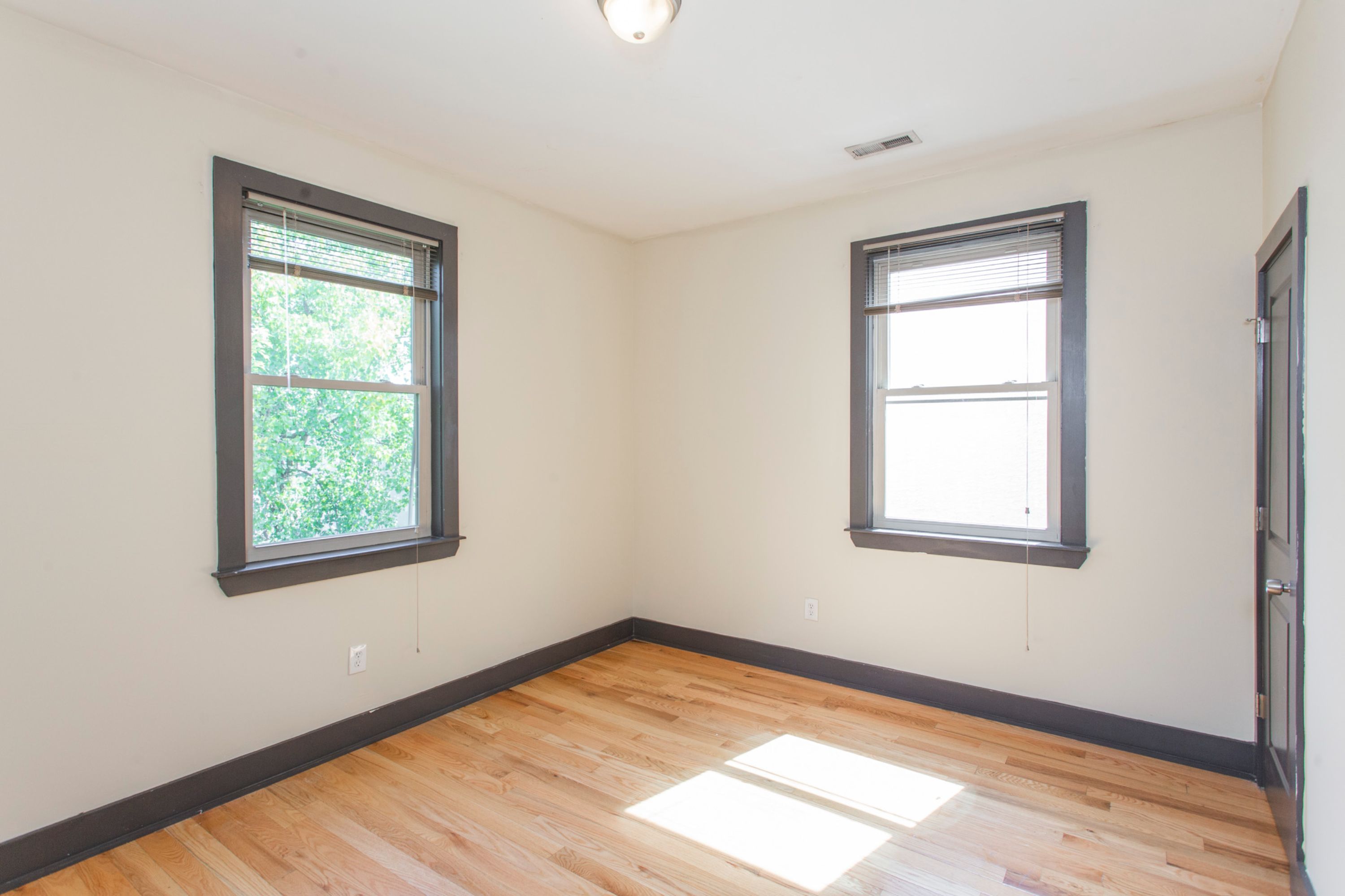 1707 ARLINGTON ST Unit B