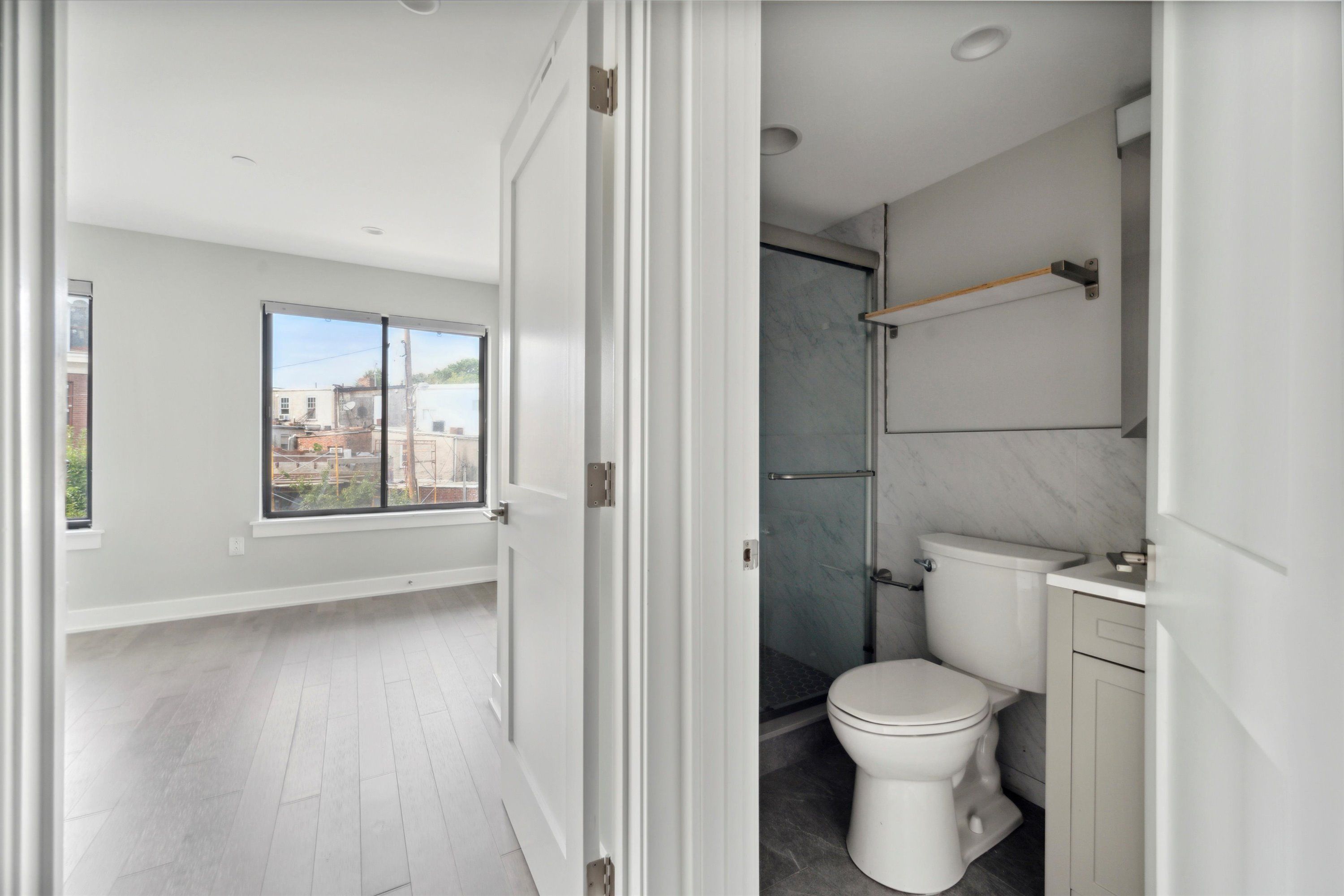 3834 BARING ST Unit 201