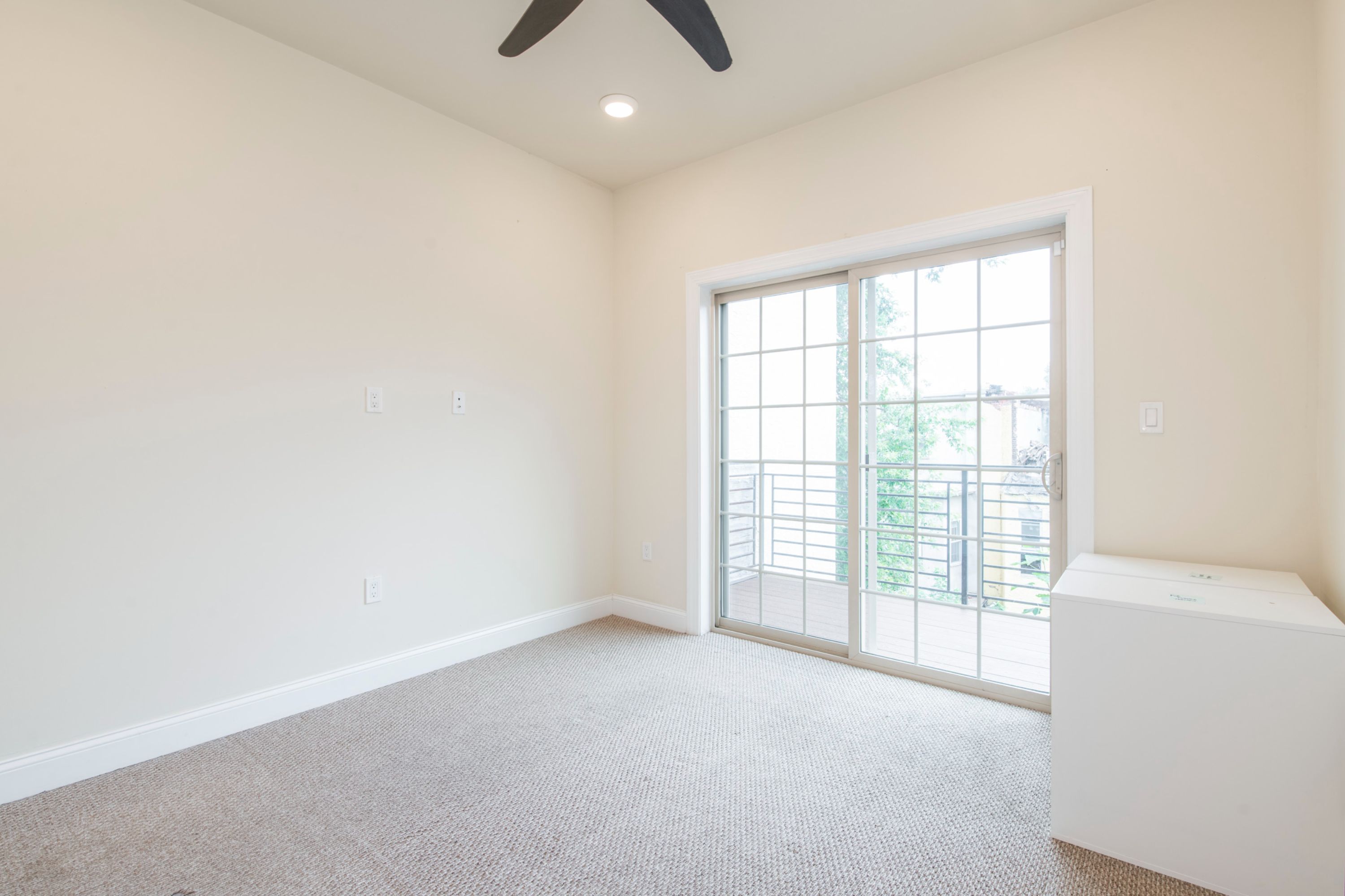 1825 N BOUVIER ST Unit B 1825 N BOUVIER ST Unit B