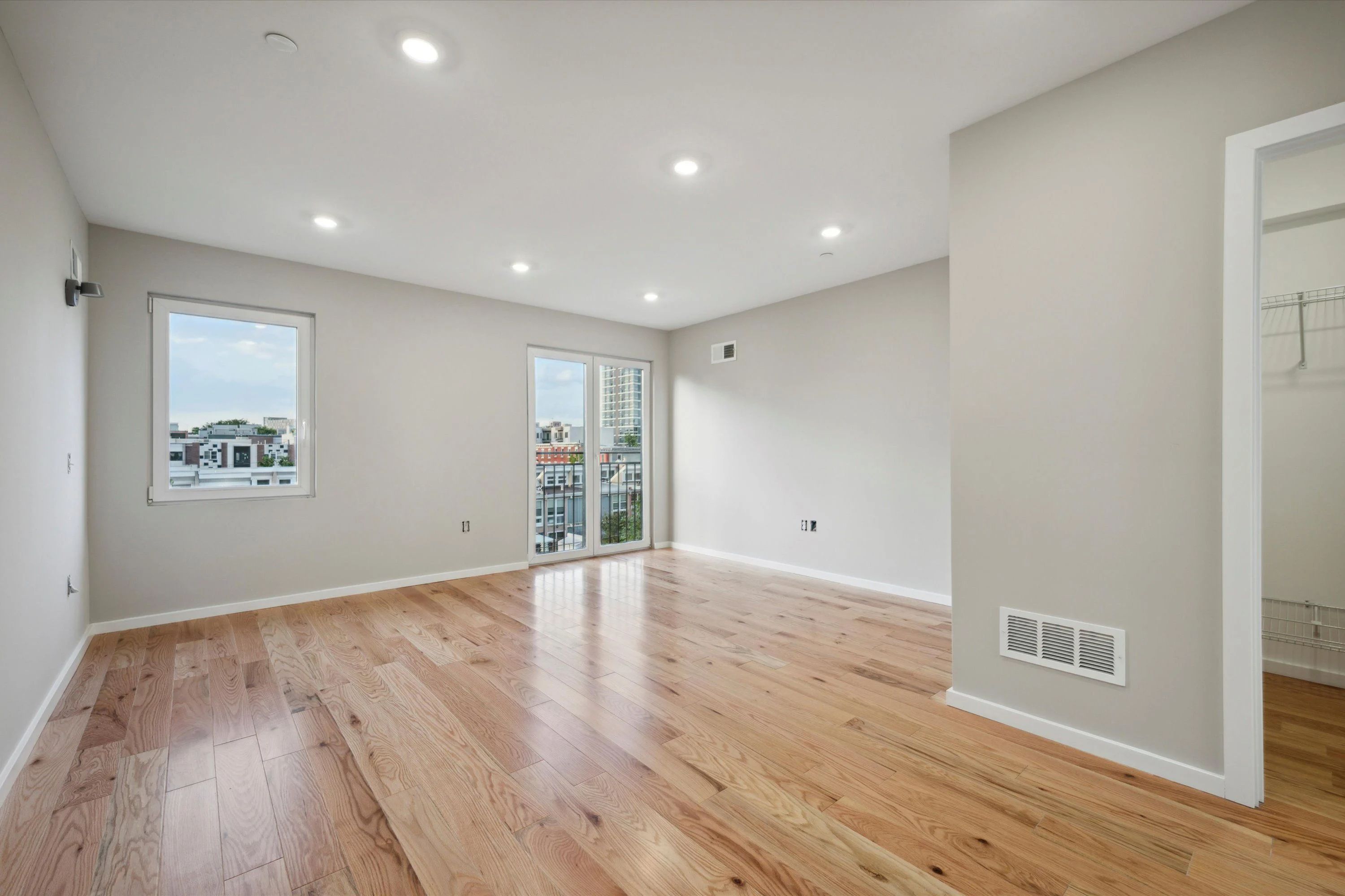 1515 W STILES ST Unit 2