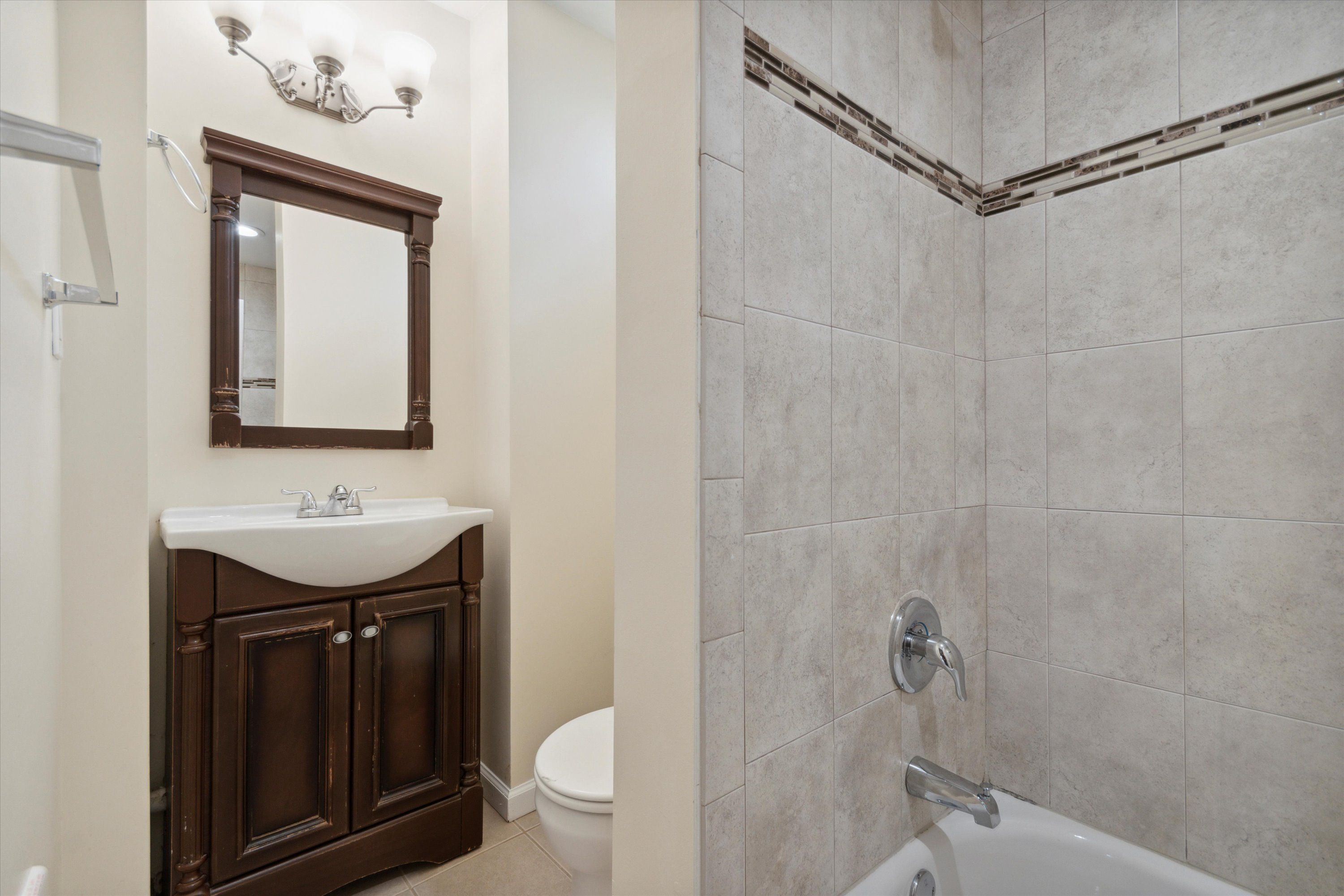 16-18 Spring St Unit 1