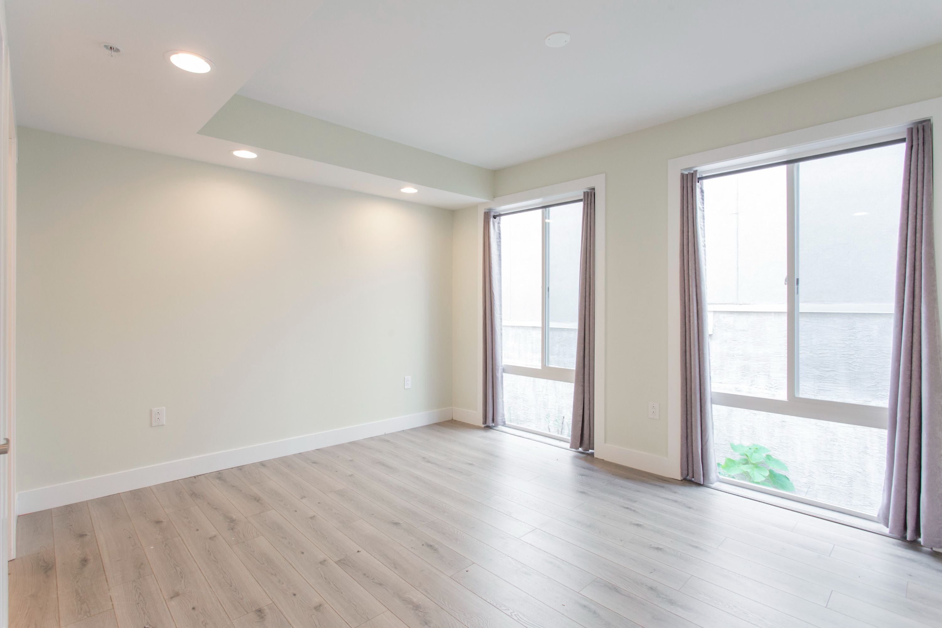 1533-39 PARRISH ST Unit 3F