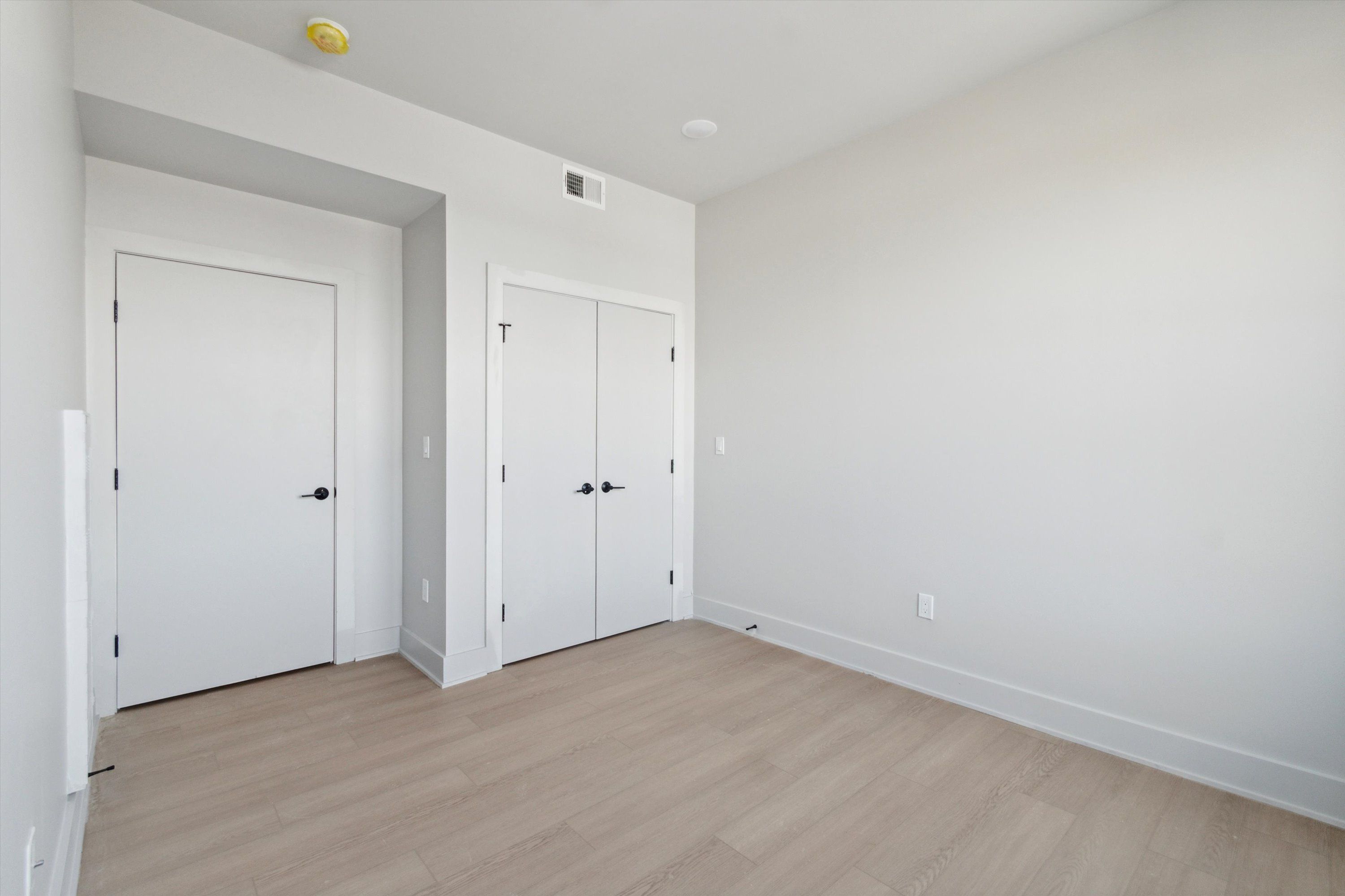 5521 Wayne Ave Unit 509
