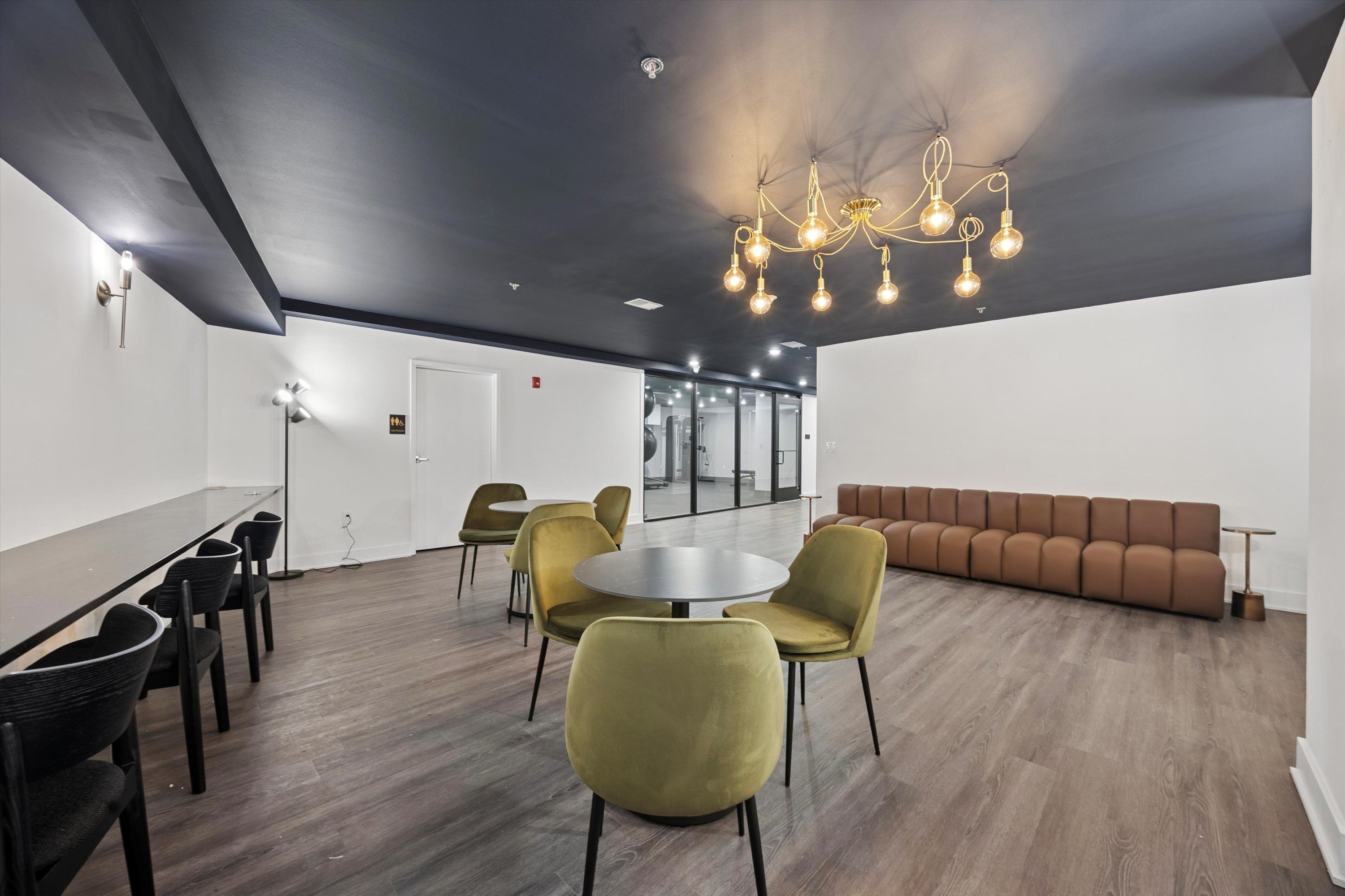 6910 Ridge Avenue Unit 110