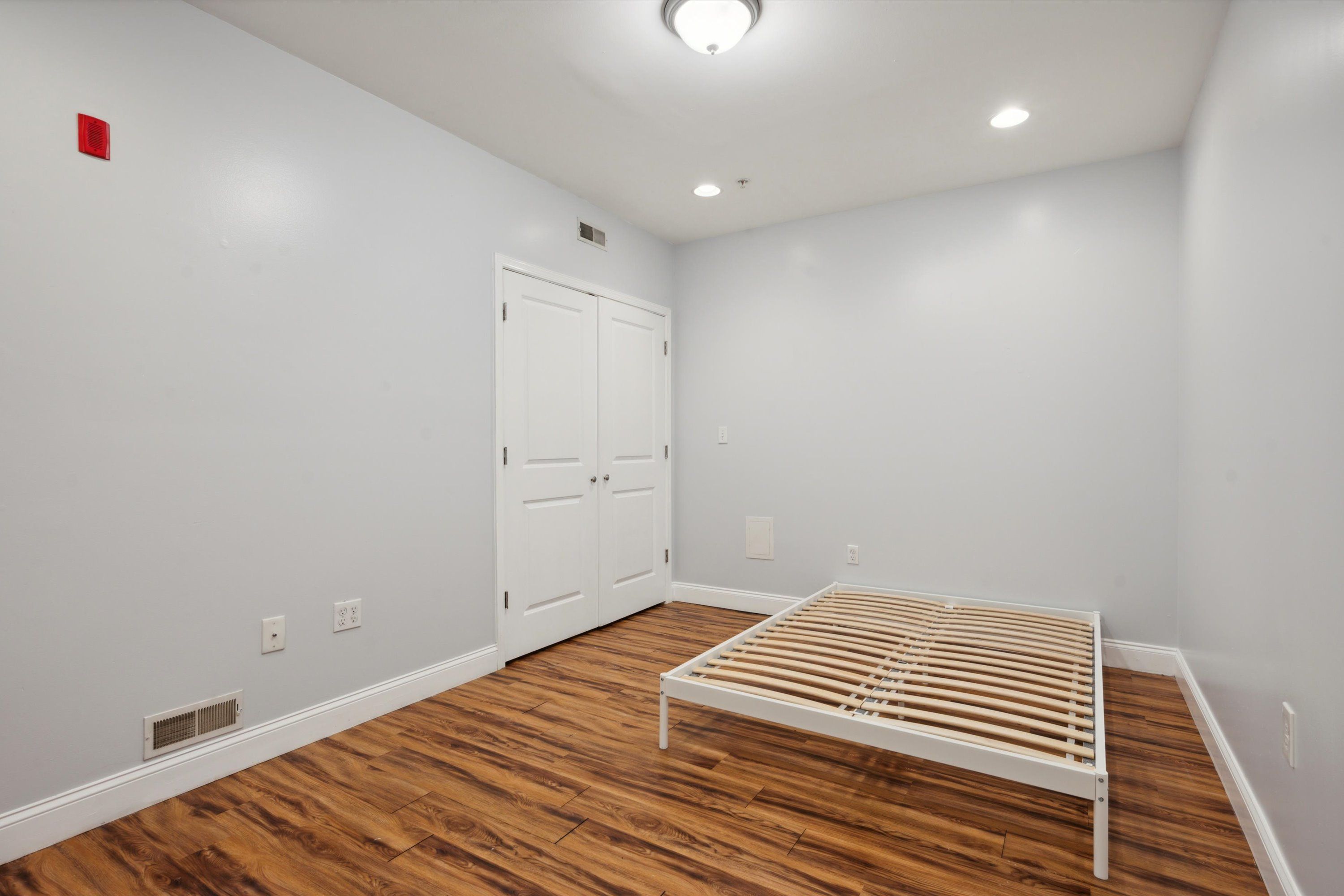 1921 N 18TH ST Unit 1F