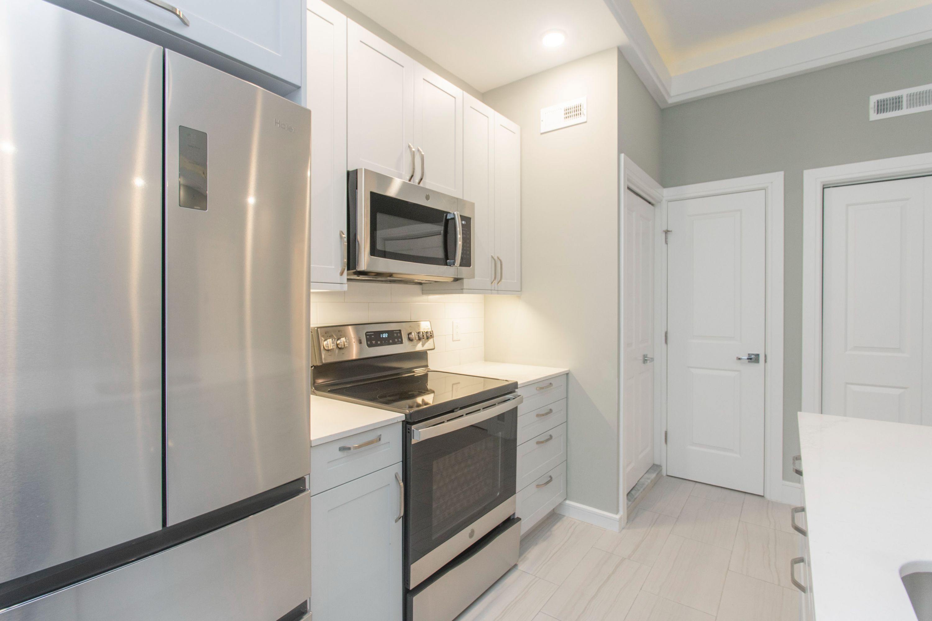 1133 E COLUMBIA AVE Unit 103