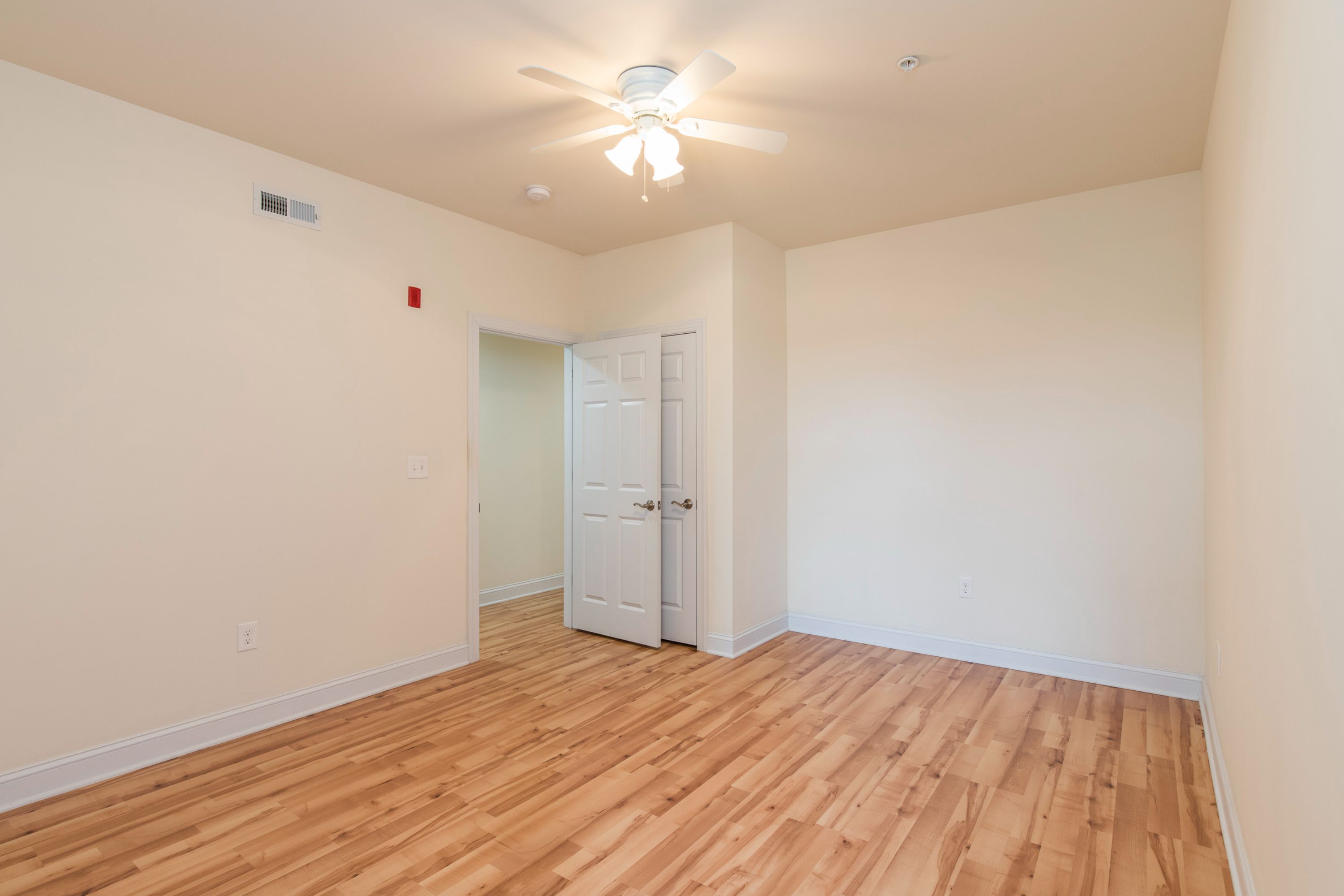 1935 N 7TH ST Unit 2
