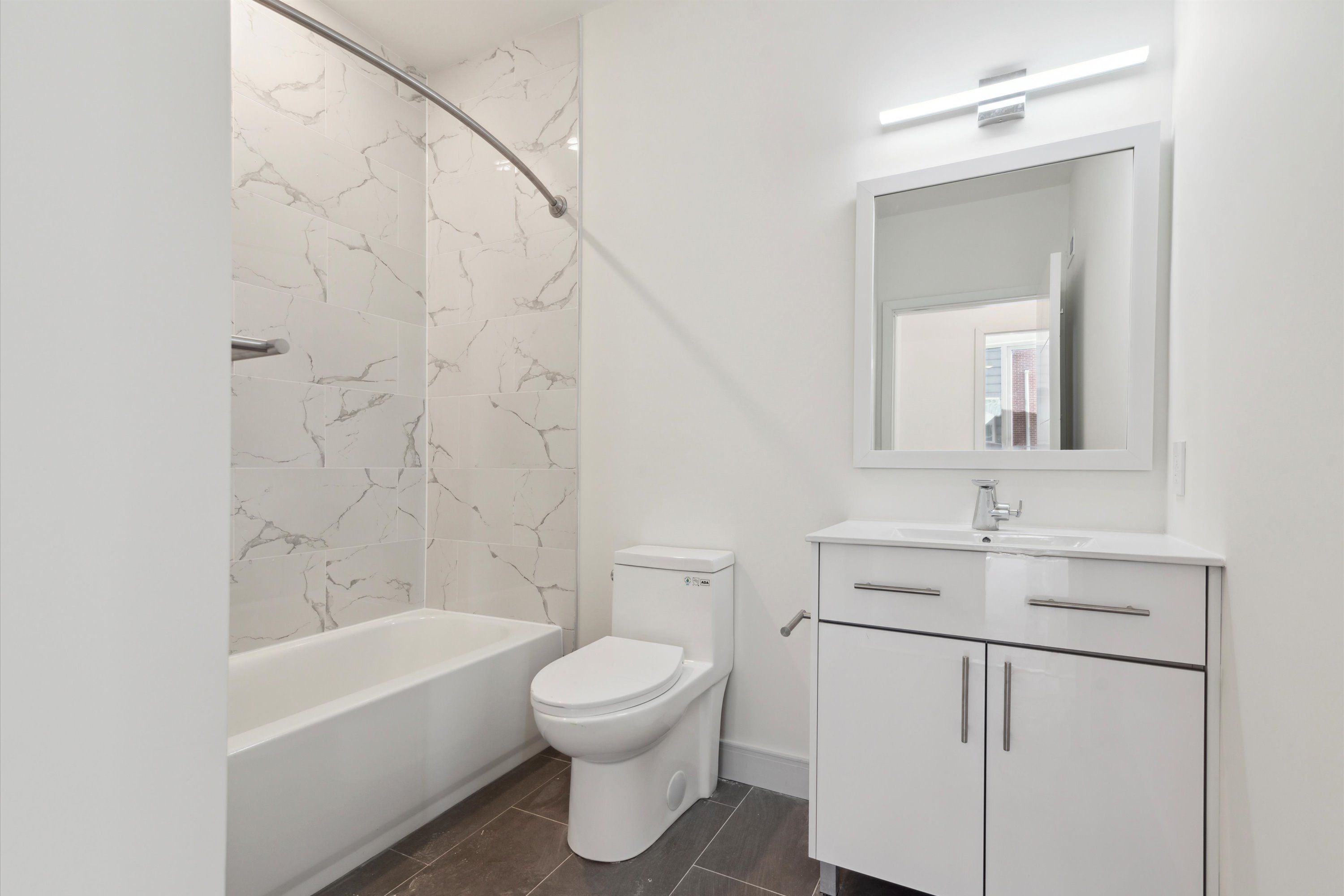 1221 E Fletcher St Unit 401
