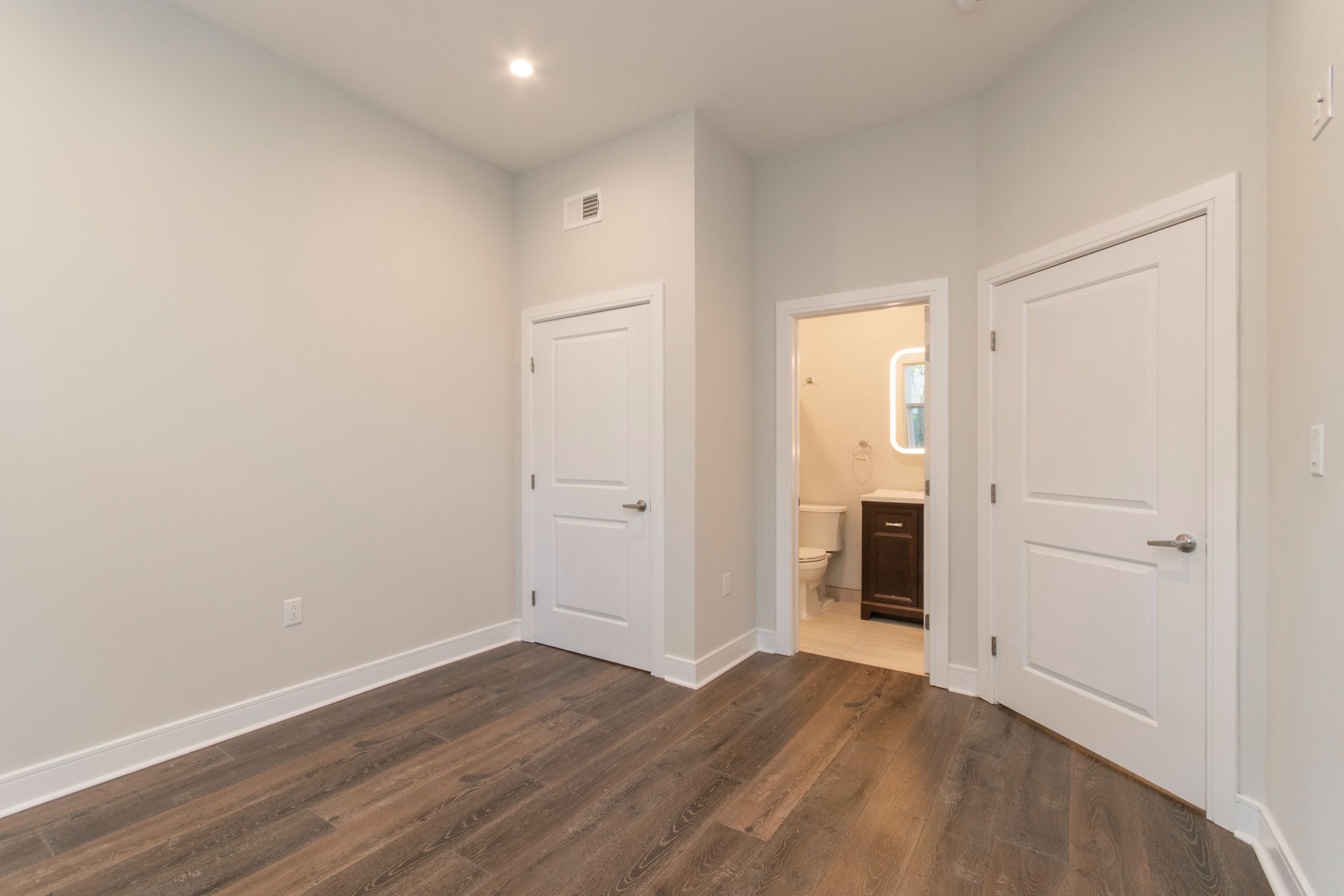 1229 N Franklin ST Unit 4