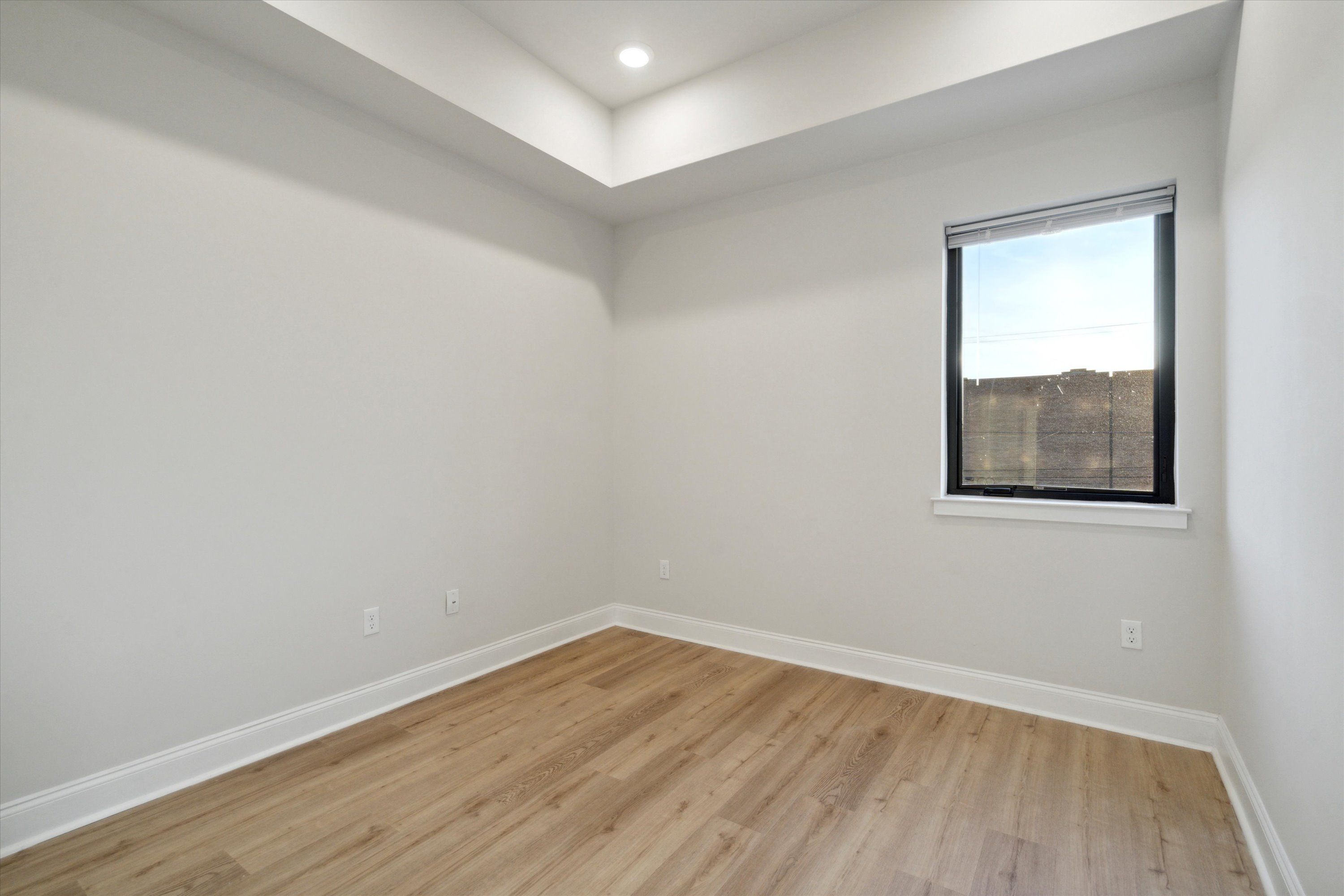 2157 E LEHIGH AVE Unit 210