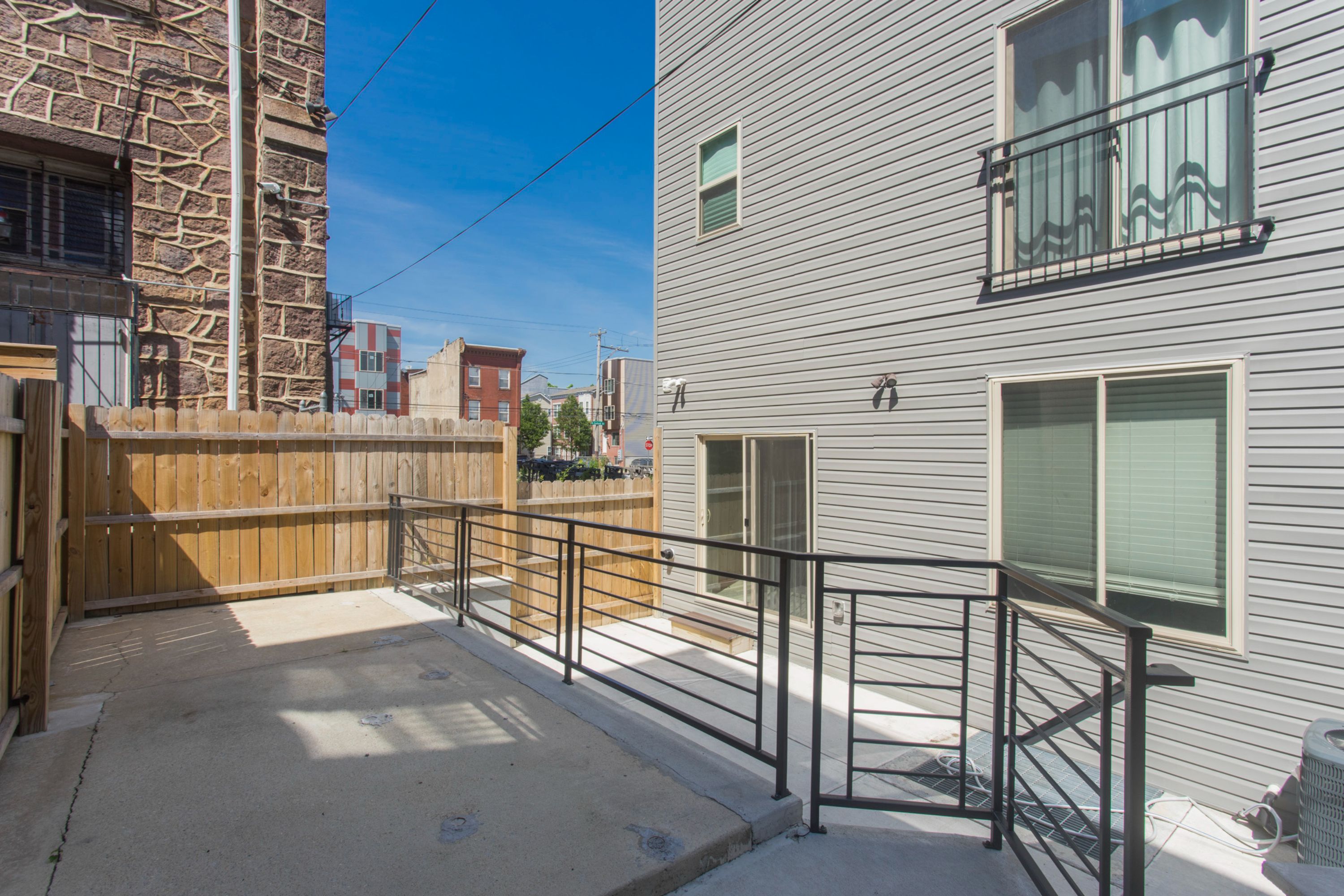 1528 N Marshall St Unit 1R