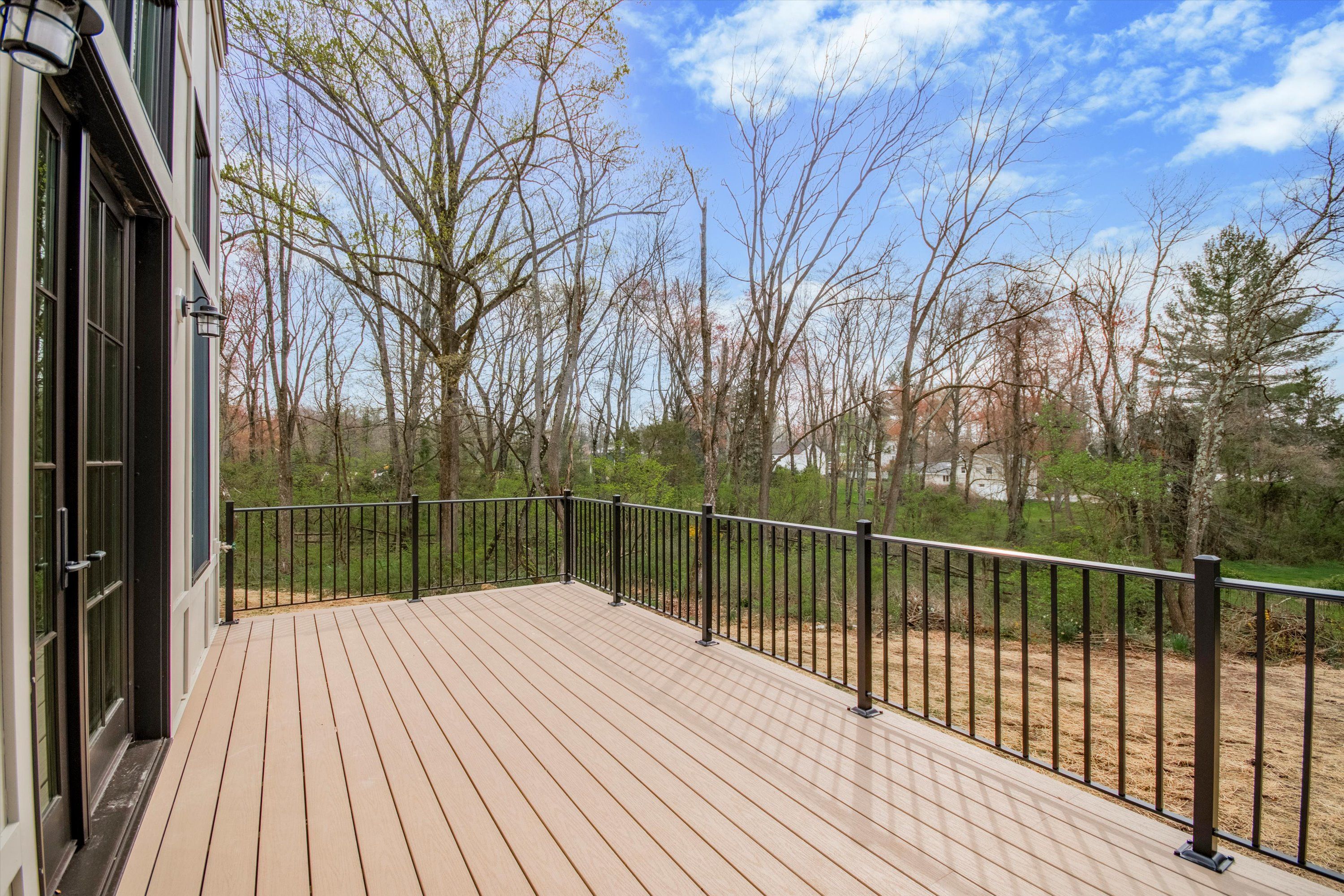 35 Sycamore Pl