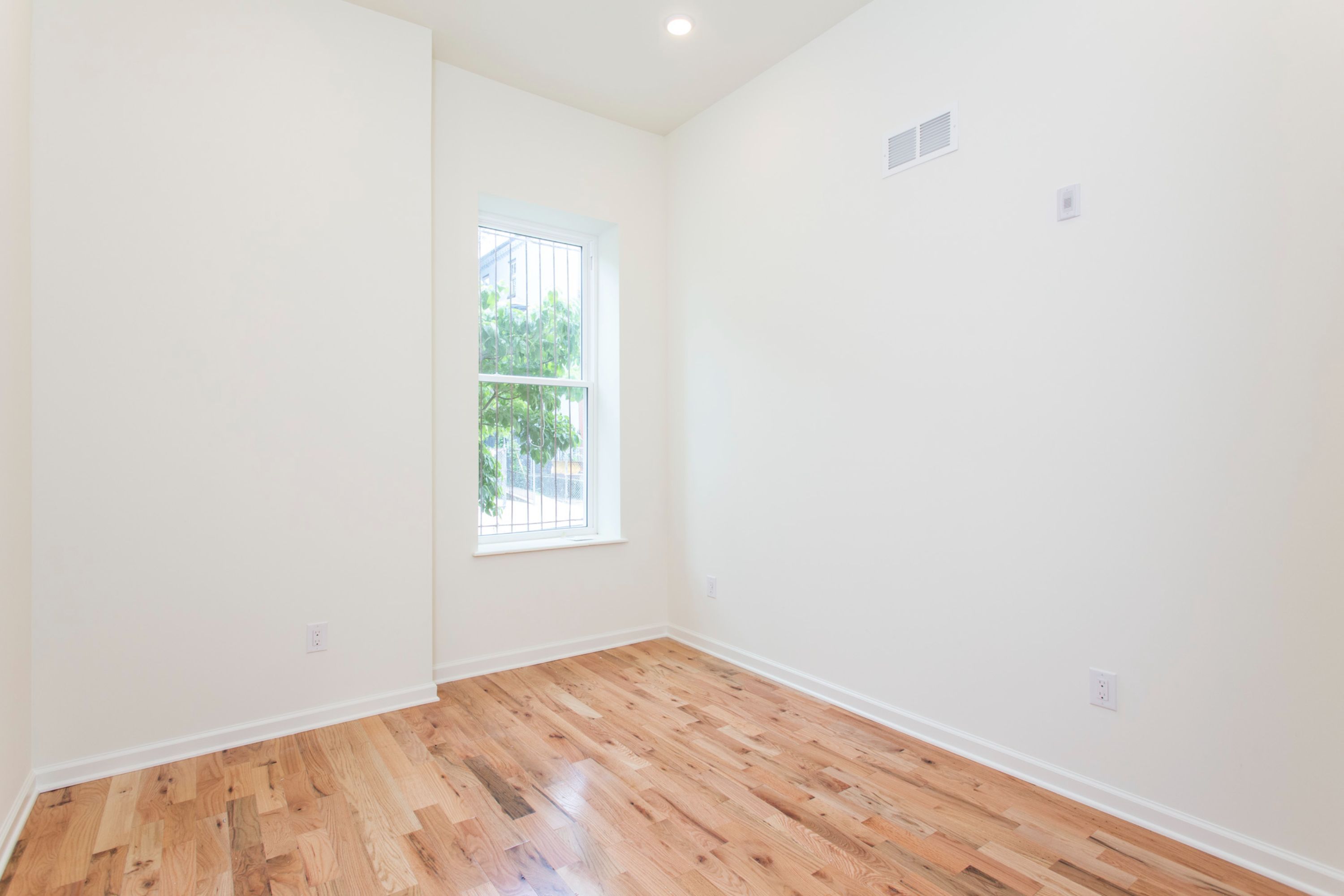 640 N 32ND ST Unit 1F