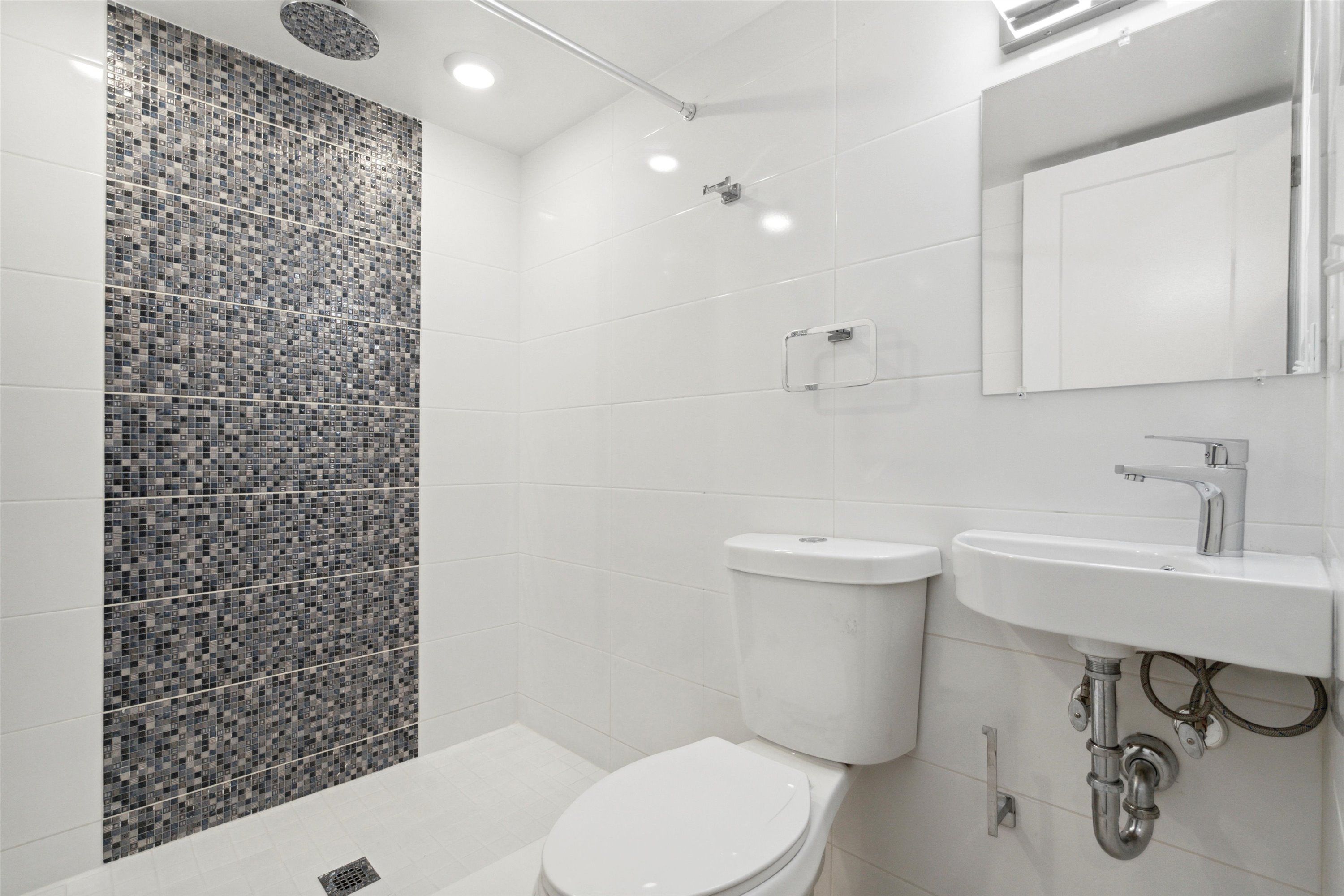 1701 SEYBERT ST Unit 1