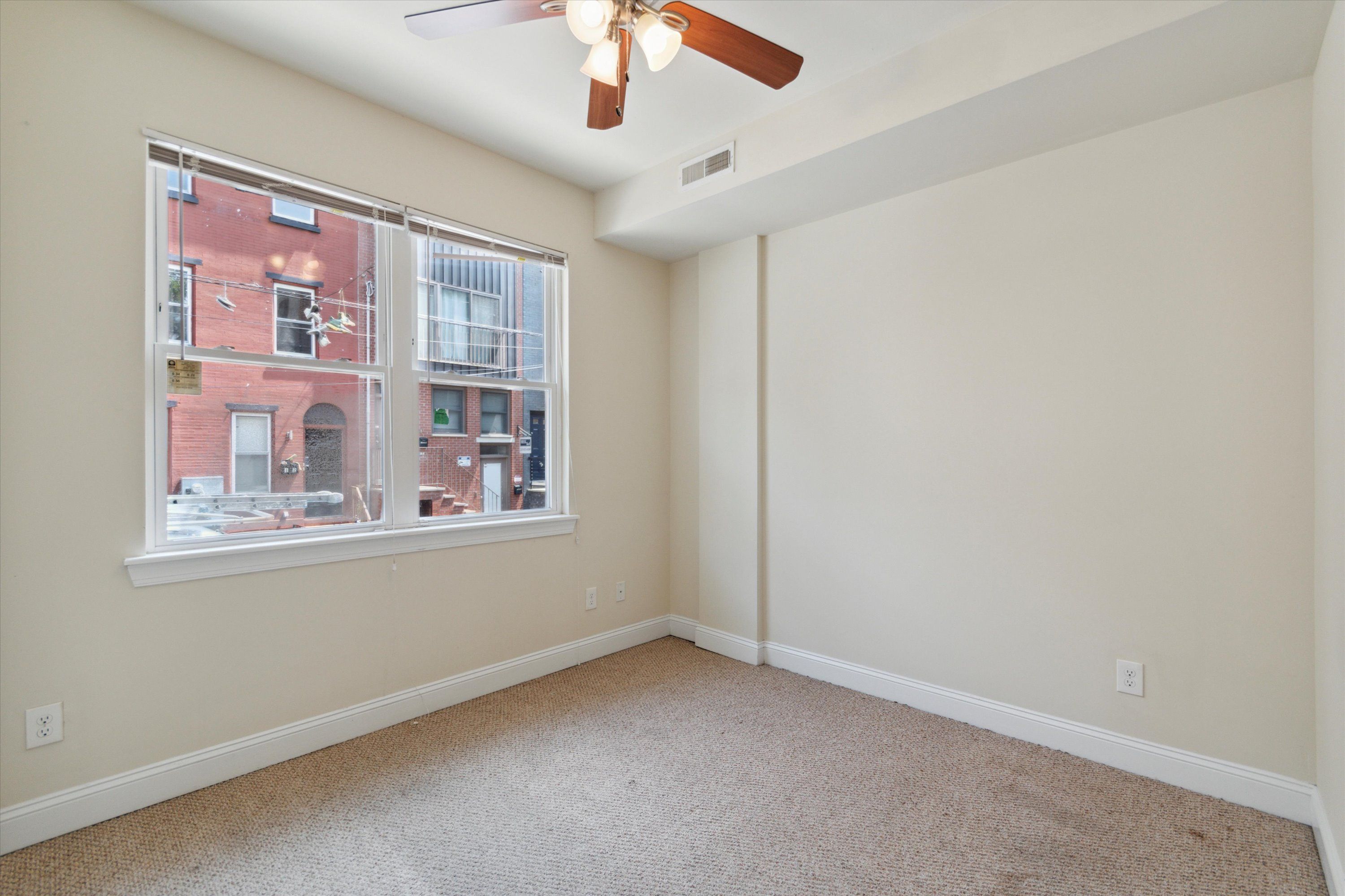 1728 N GRATZ ST Unit A
