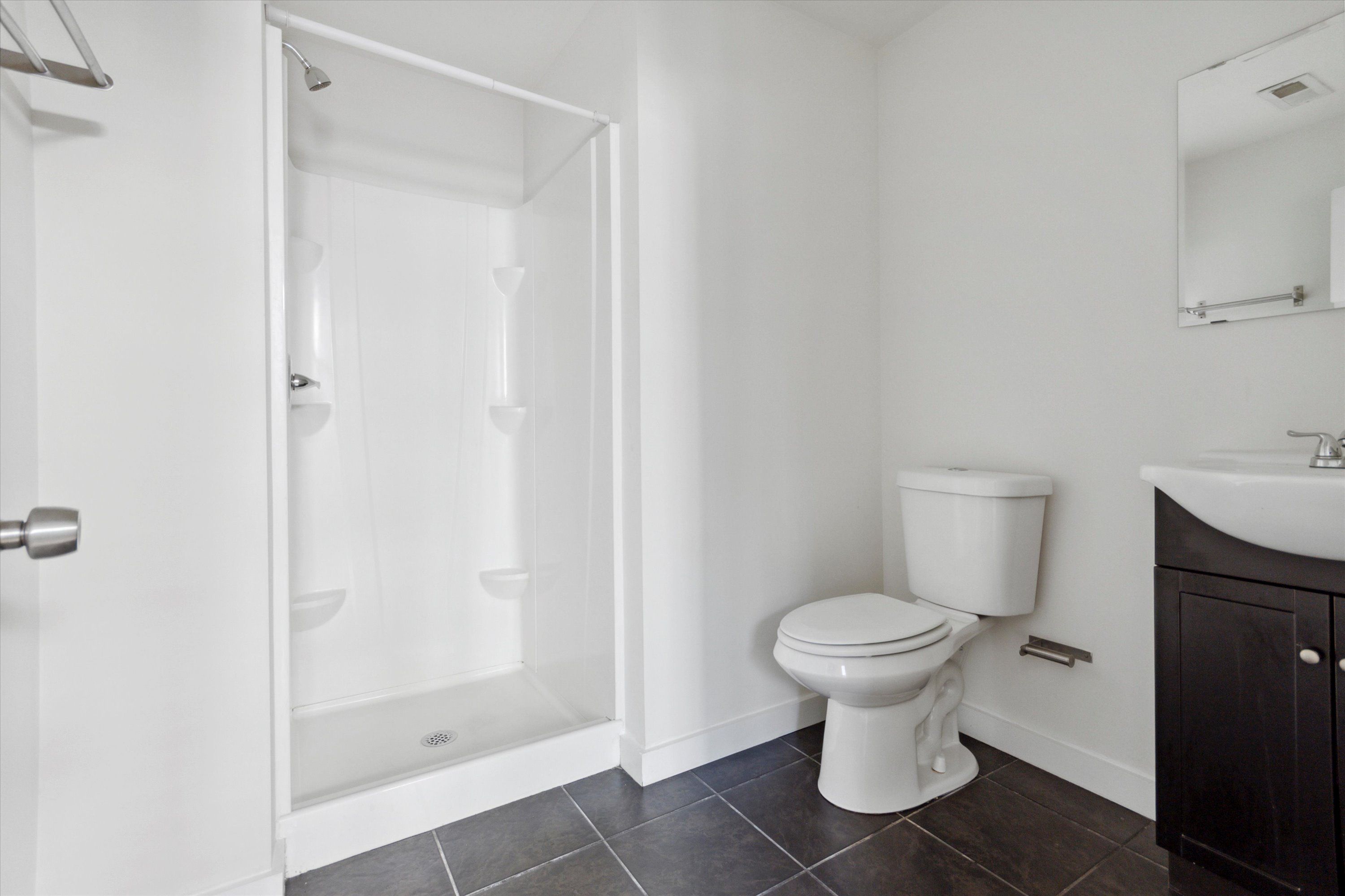 2025 N 17th ST Unit 002
