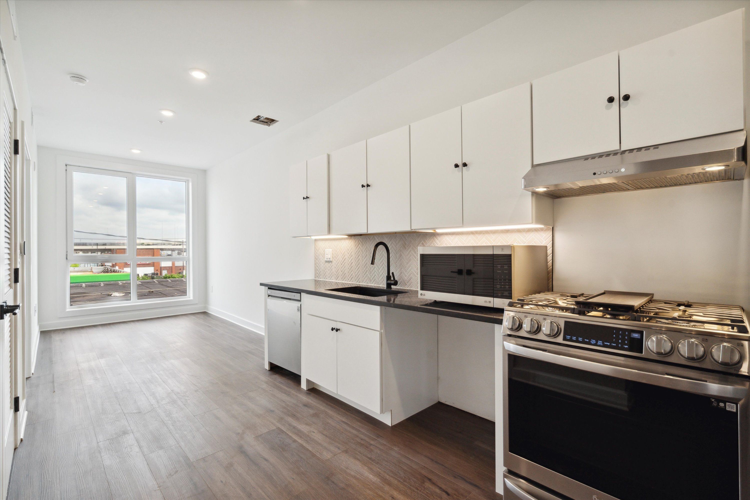 2636 E YORK ST Unit 202