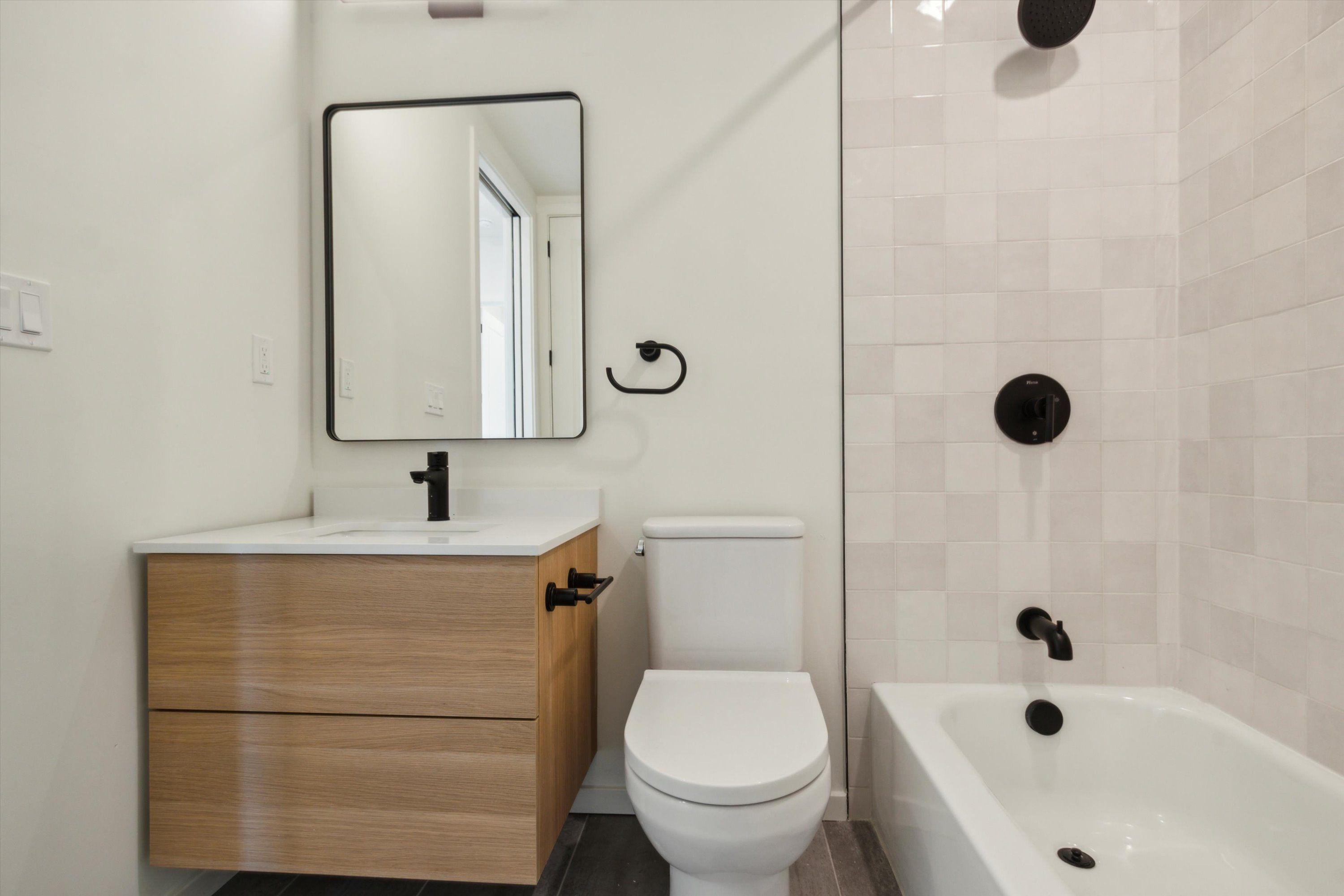 225 N 12TH ST Unit 603