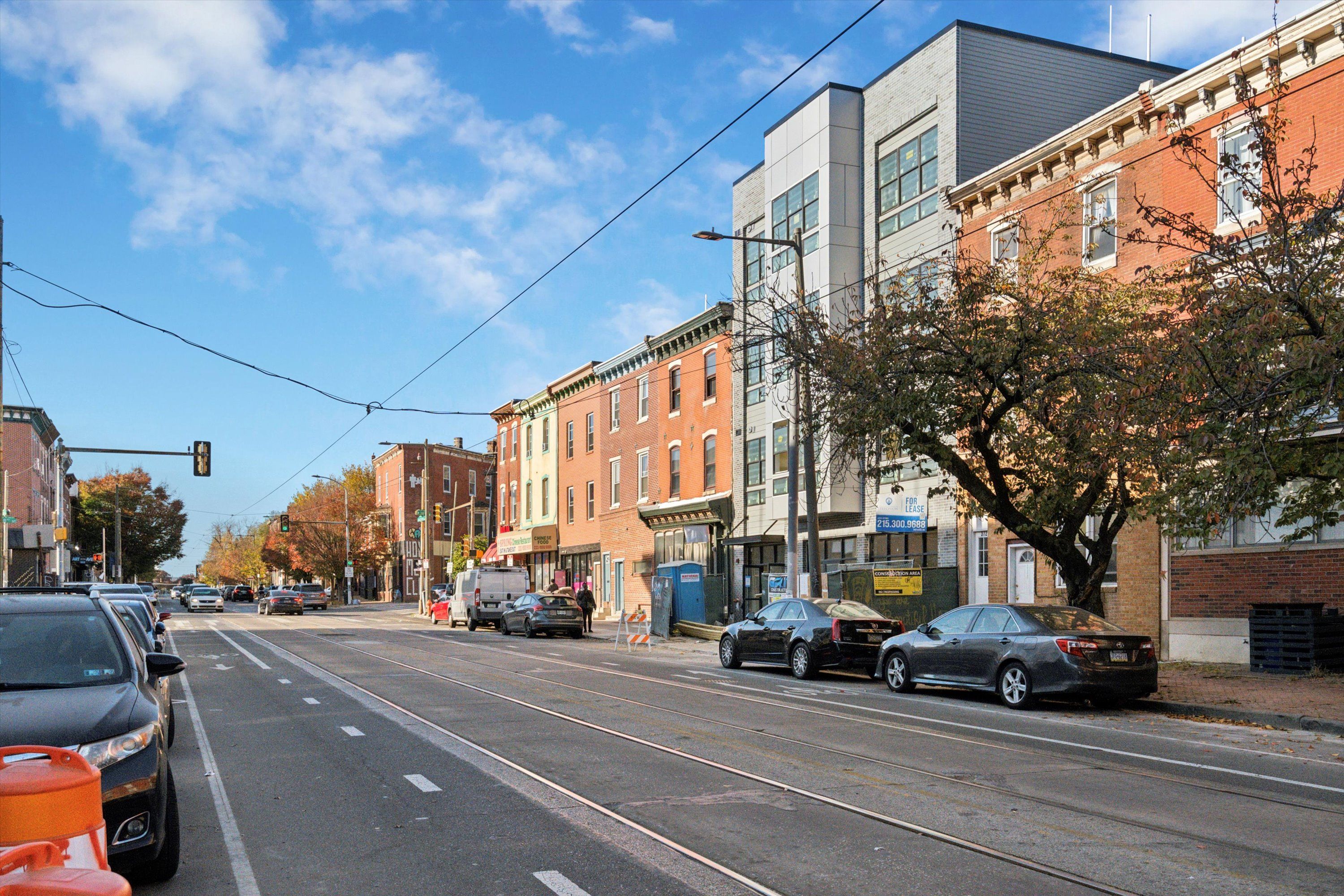 3729 LANCASTER AVE Unit 300
