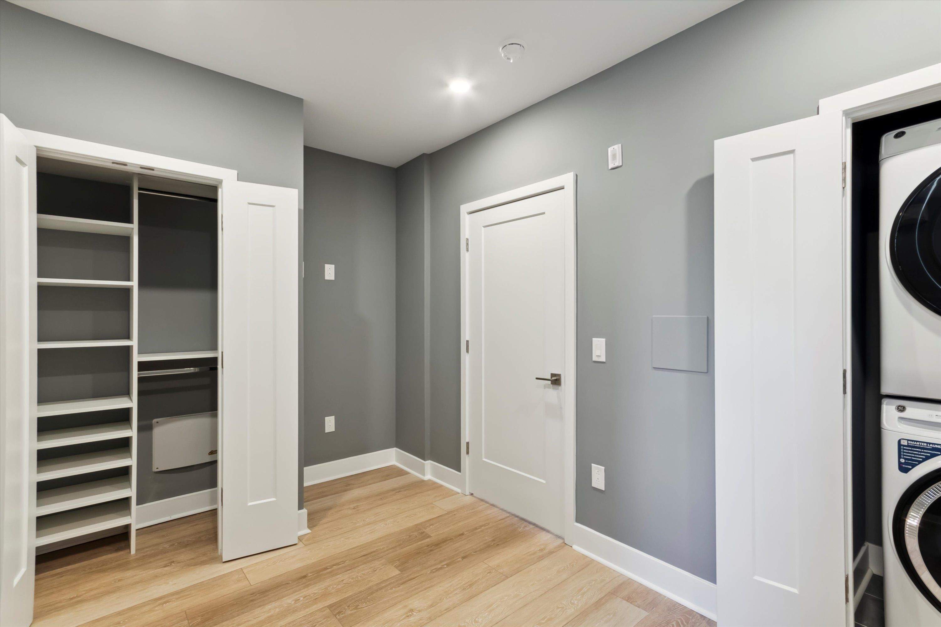 1615 POPLAR ST Unit 2
