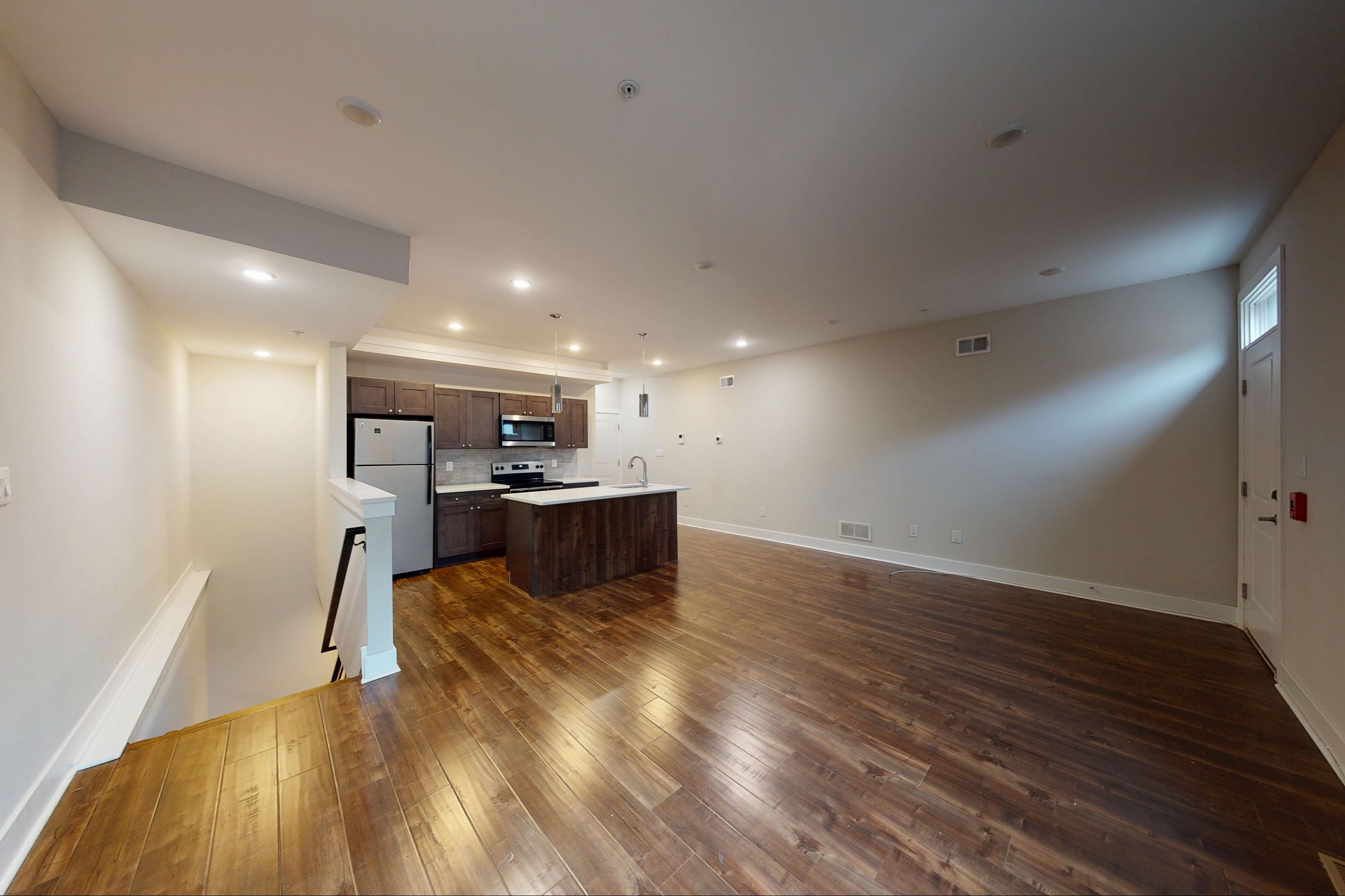 1419 N Franklin St Unit 2