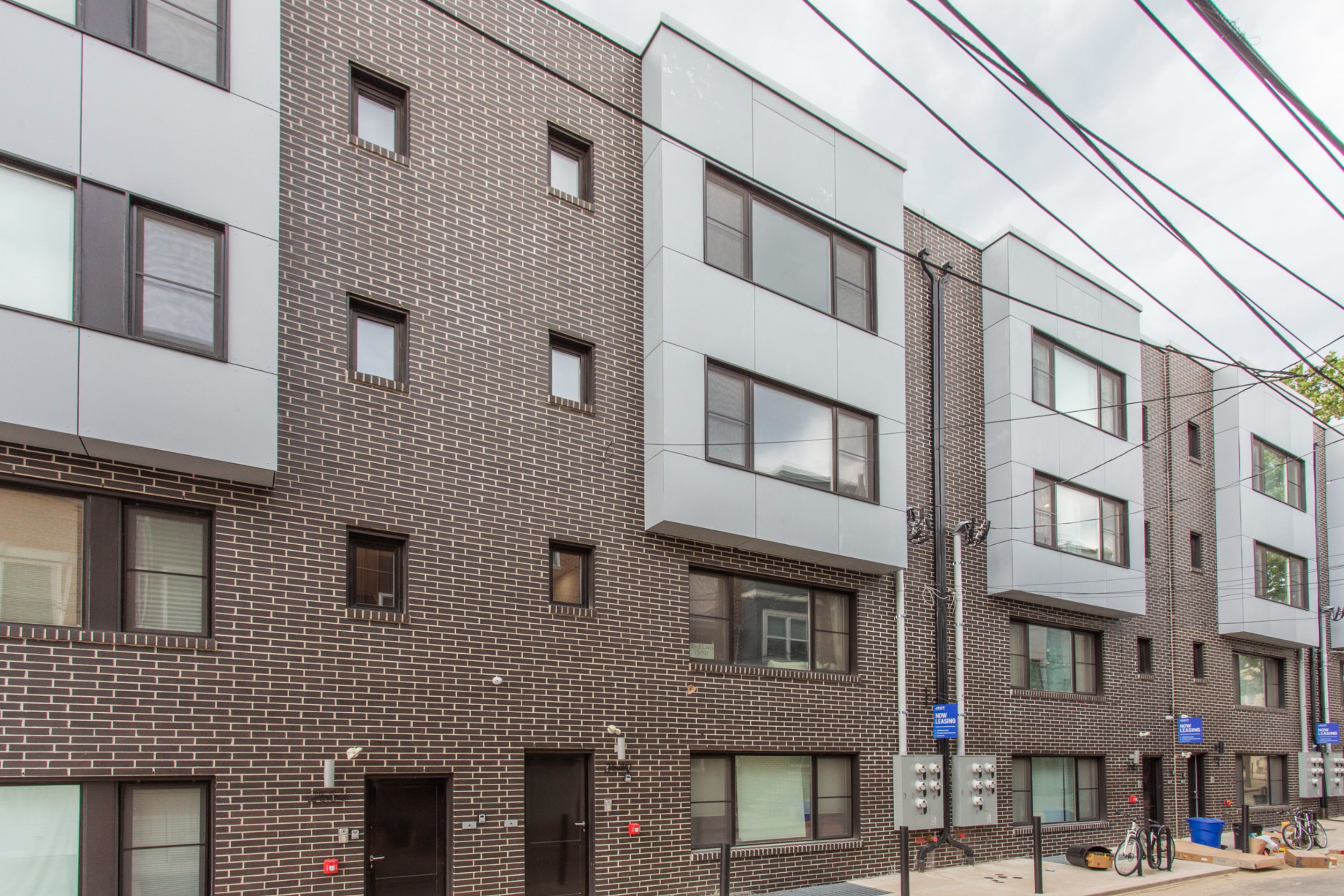 2541-43 MONTROSE ST Unit C