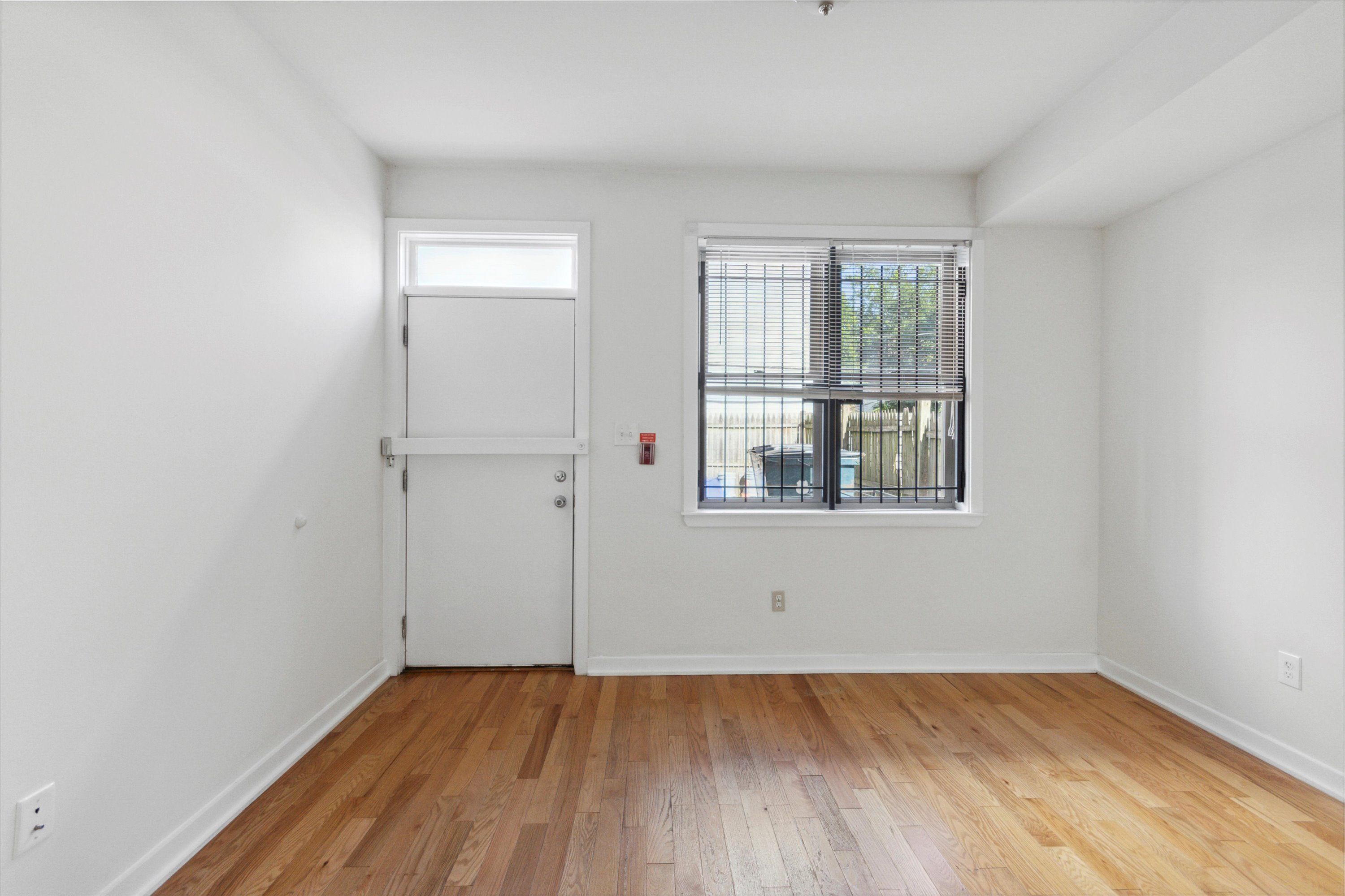 2025 N 17th ST Unit 002