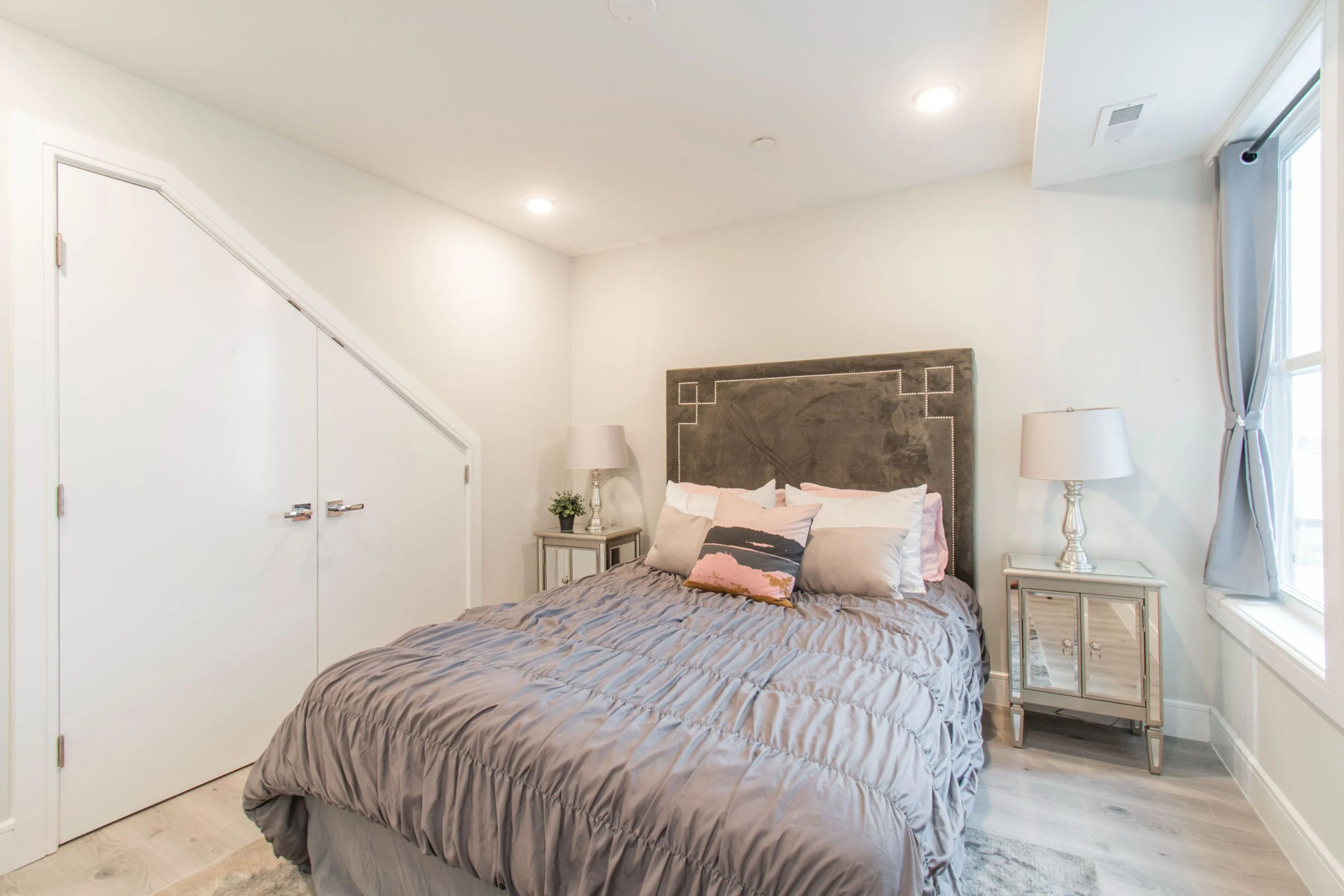 1133 E COLUMBIA AVE Unit 603