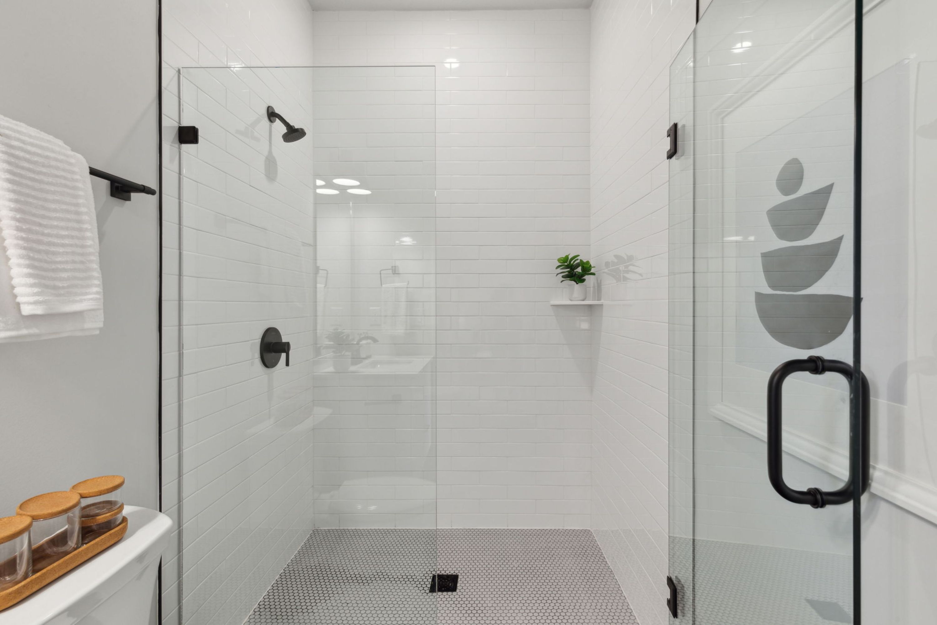 6910 Ridge Avenue Unit 412