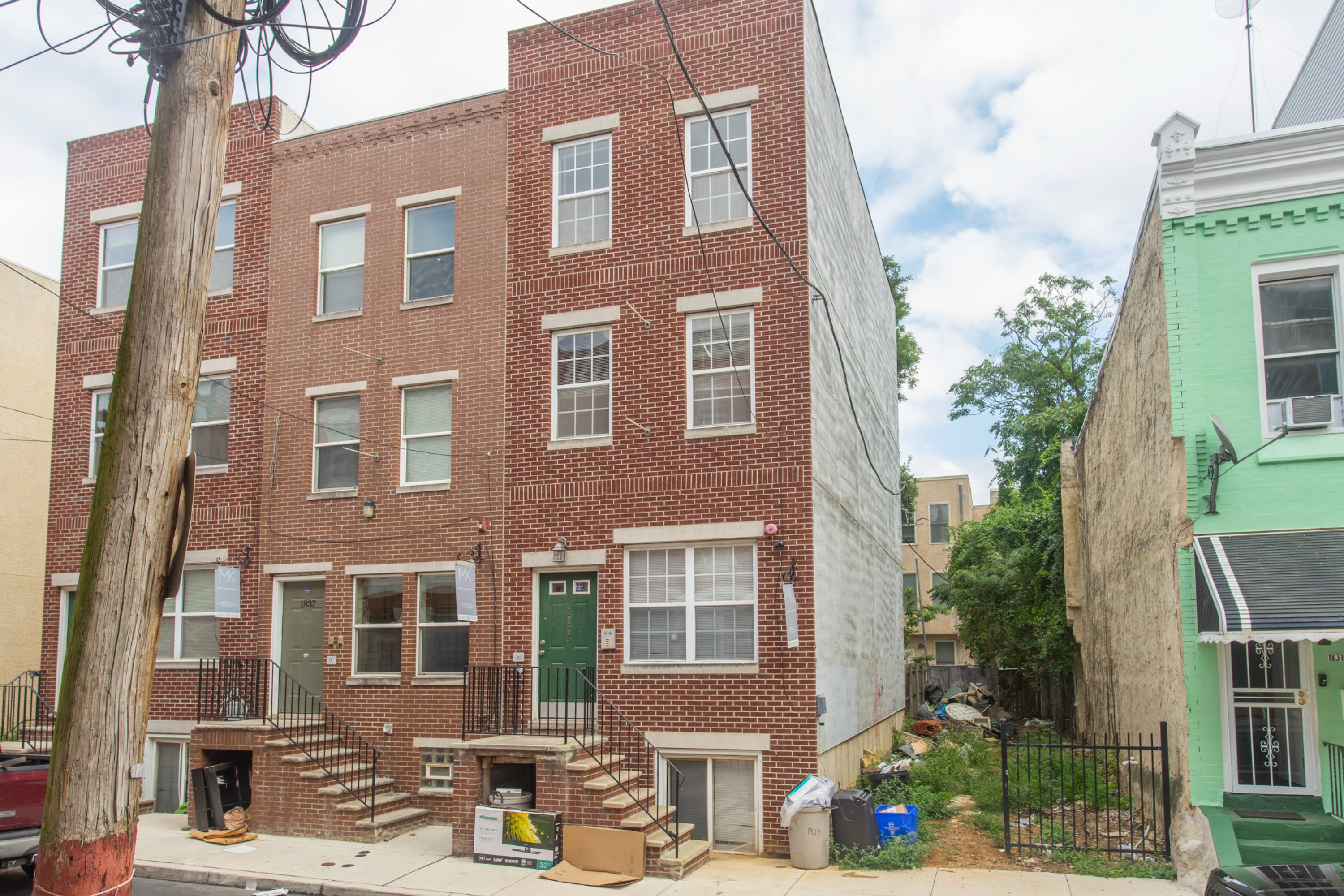 1835 WILLINGTON ST Unit 2