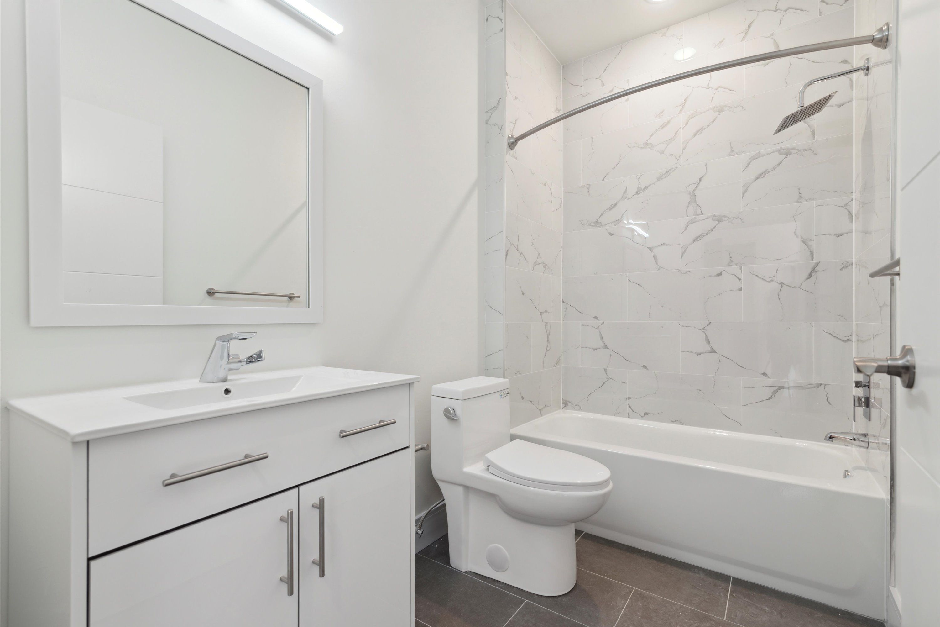1221 E Fletcher St Unit 404