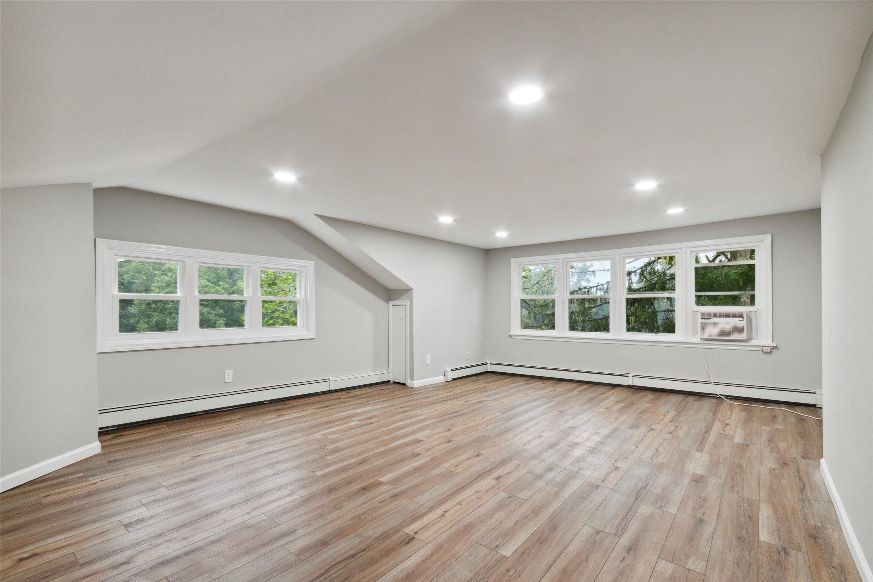 291-293 Nassau St Unit 5