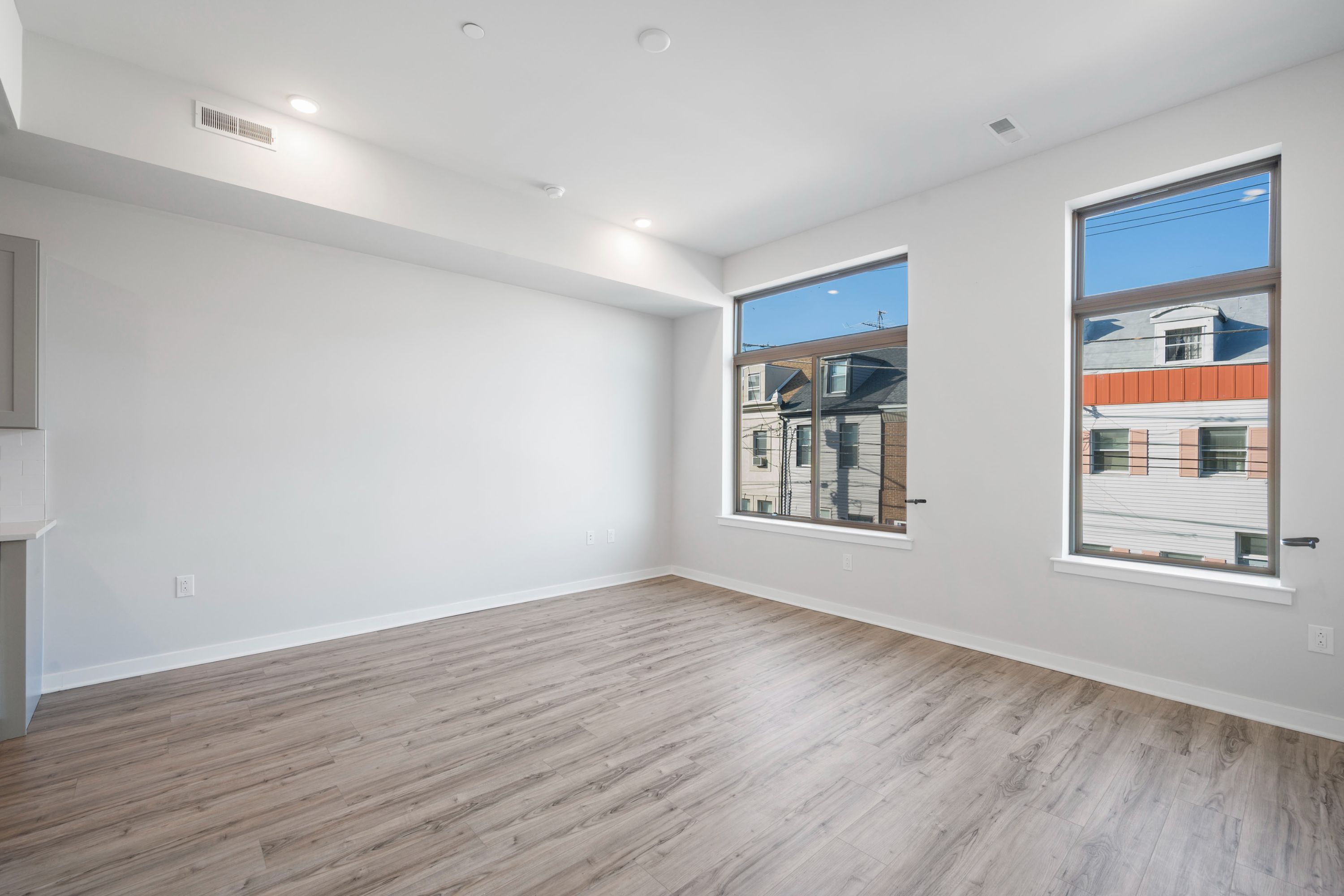 1143 N 3rd St Unit 201