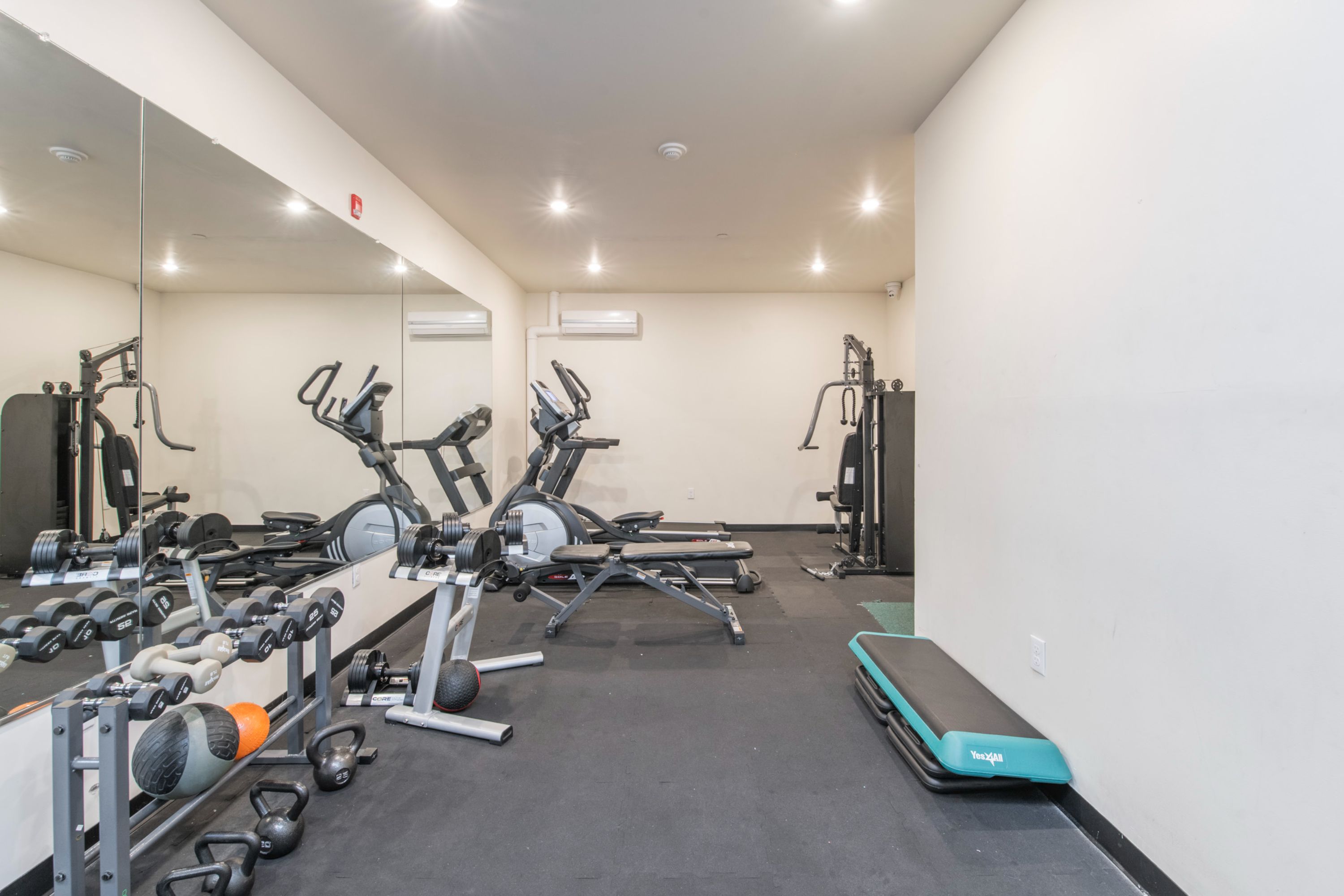 245-47 S 45TH ST Unit 2D
