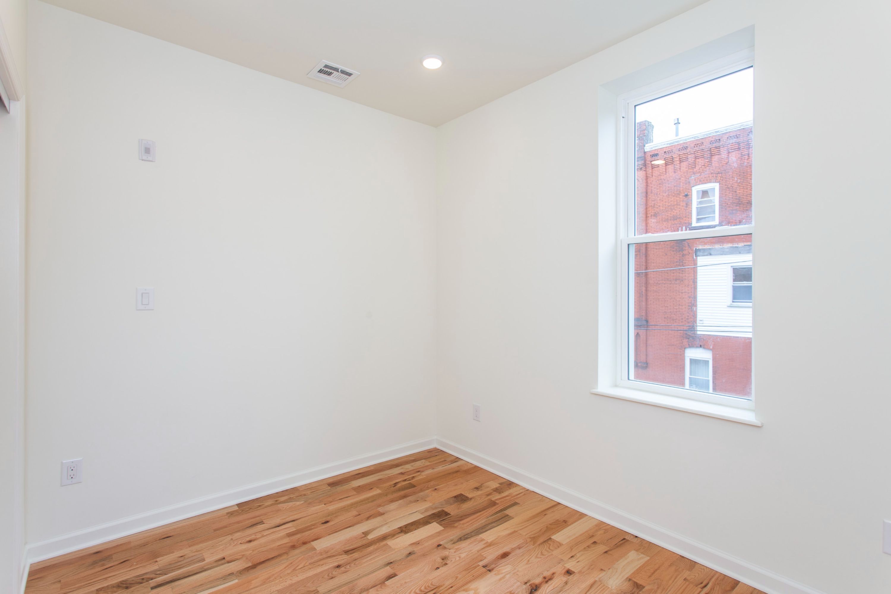 640 N 32ND ST Unit 2R