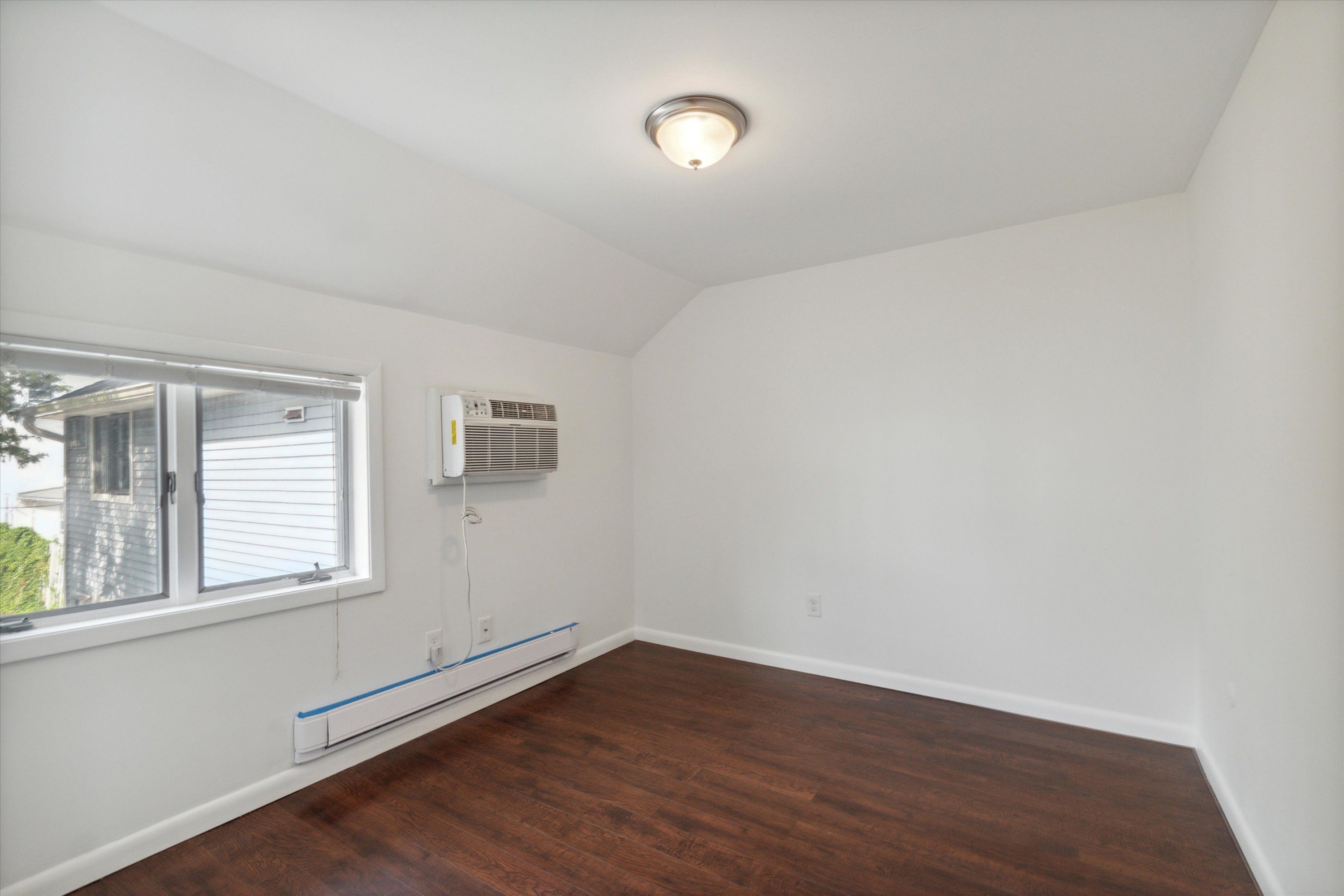 1-5 Peck Place Unit 1