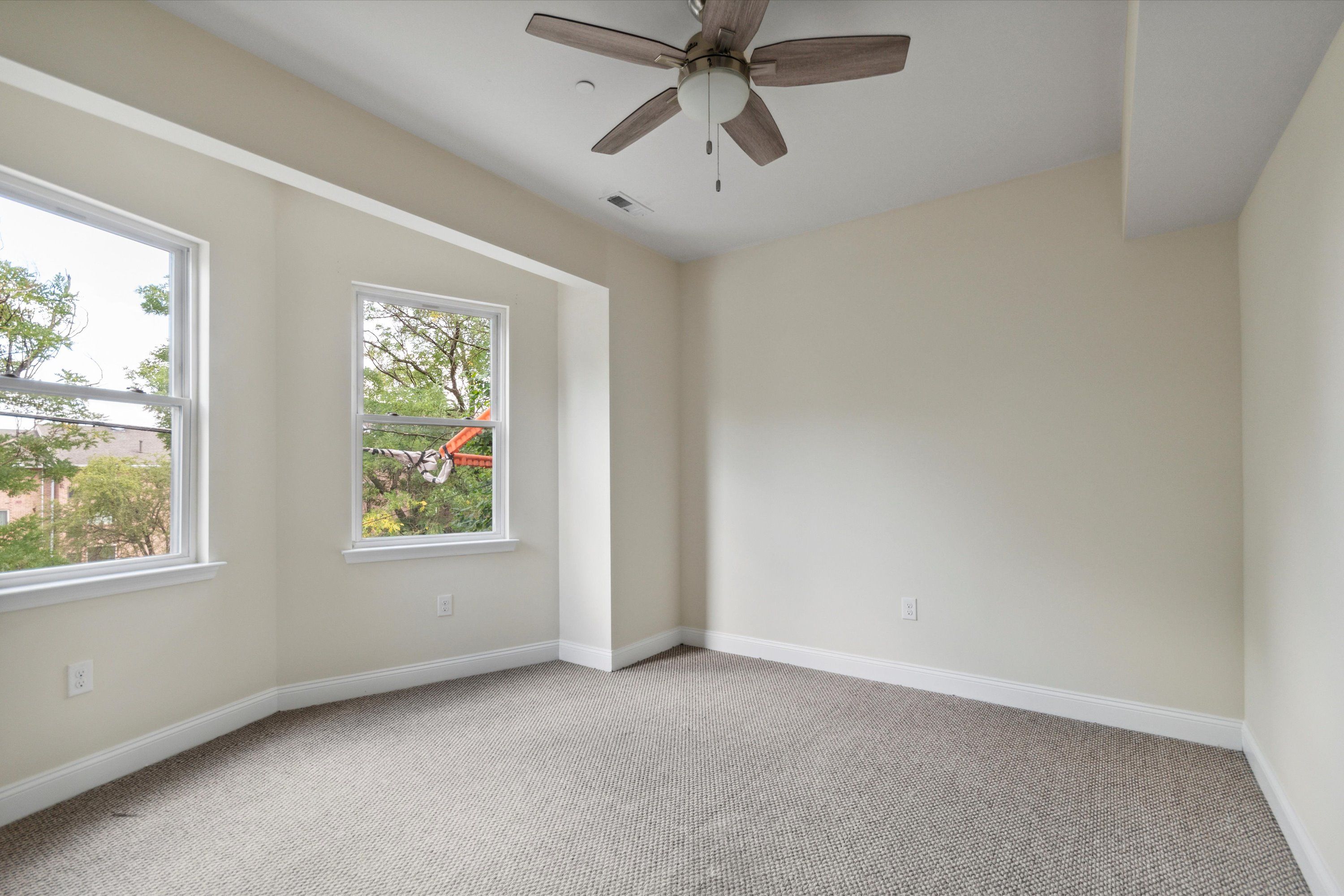 1408 WILLINGTON ST Unit B