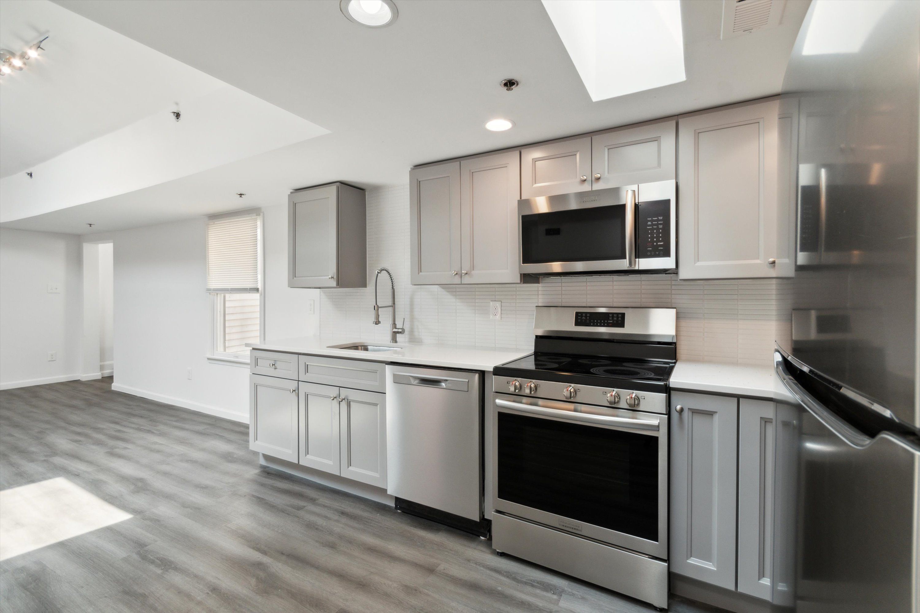 152 NASSAU ST Unit 2