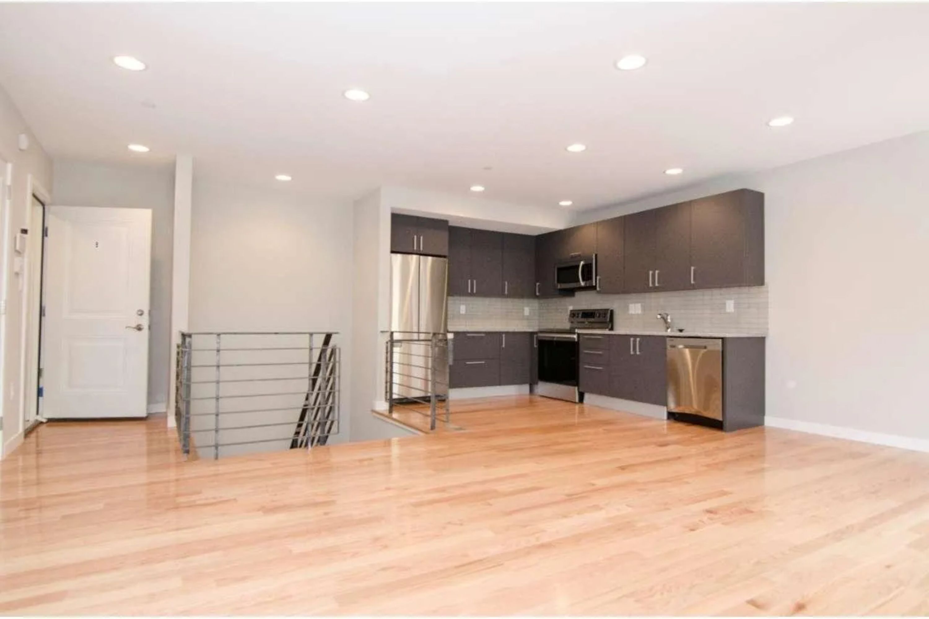 1819 GINNODO ST Unit B