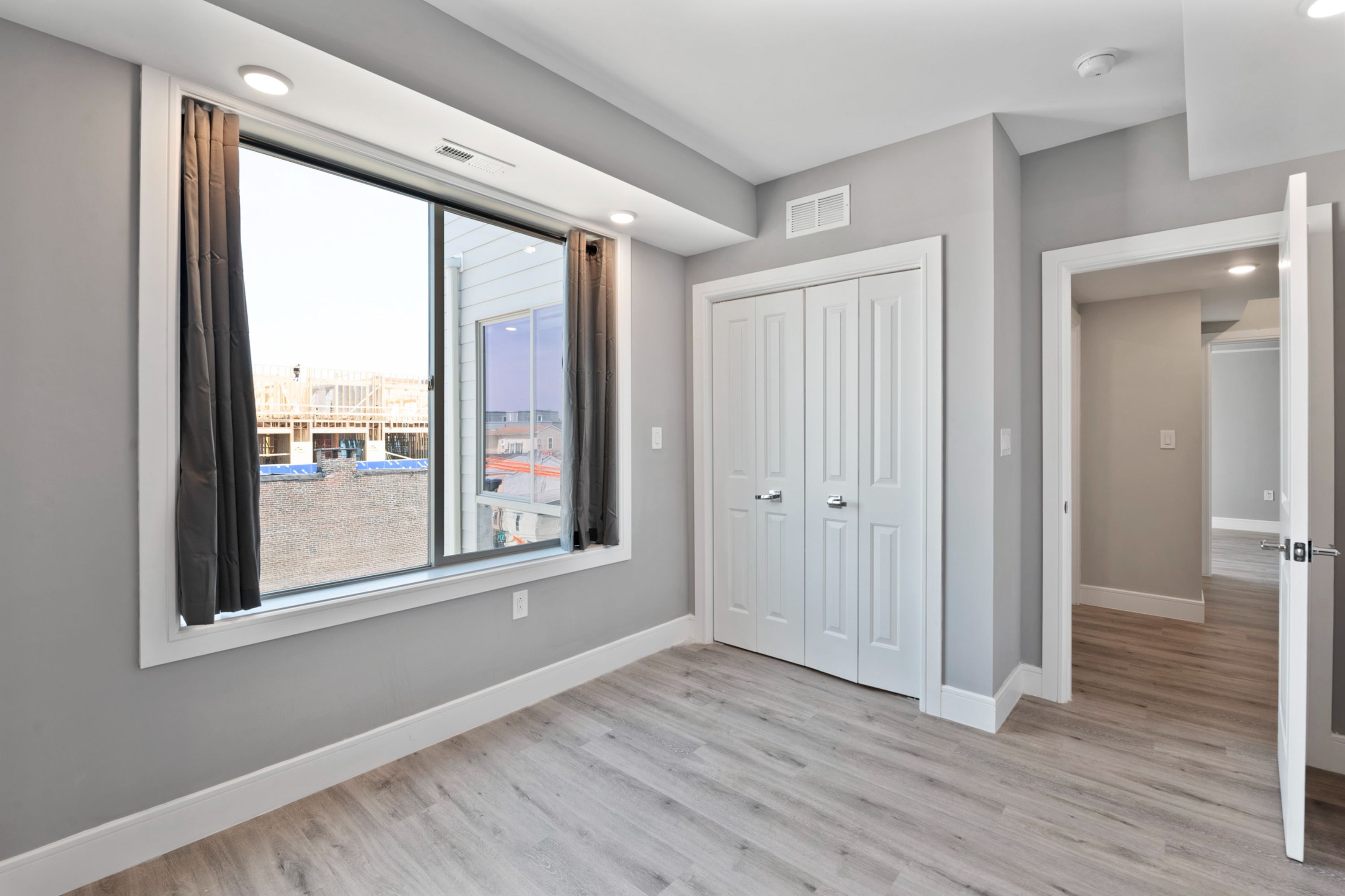 1633 N 2nd St Unit 602PH