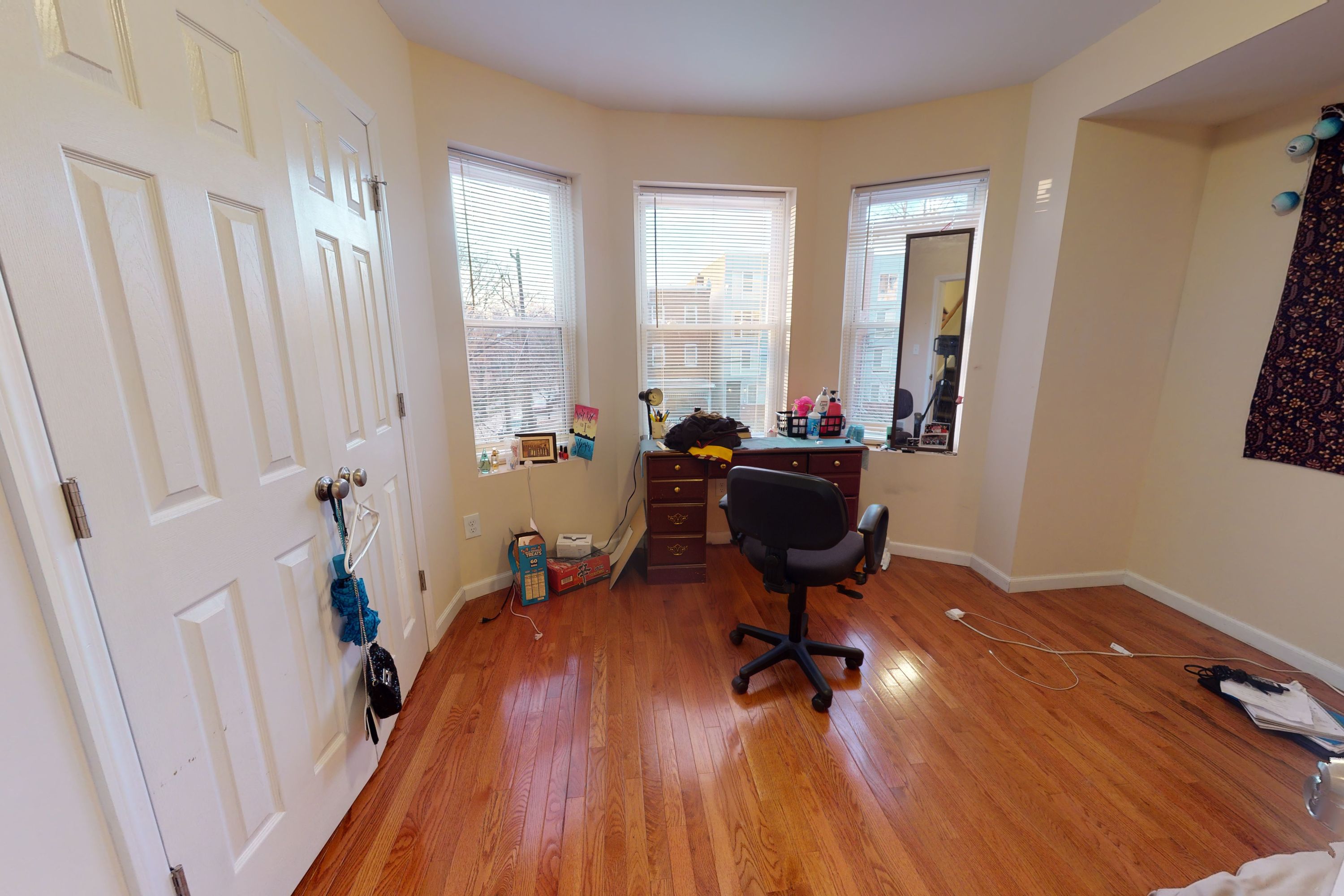 623 S 42nd St Unit Upper