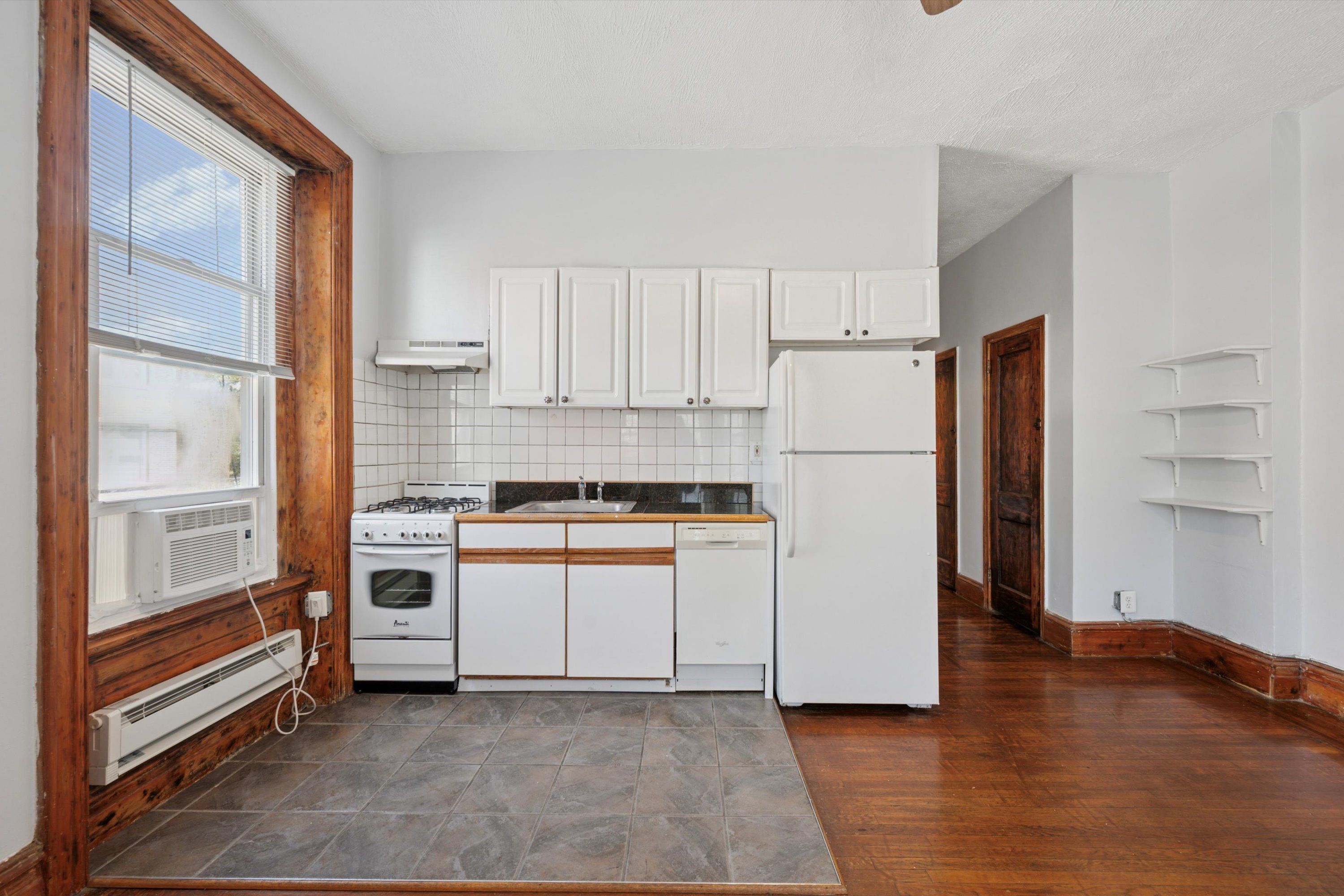 1746 N 16TH ST Unit 2R