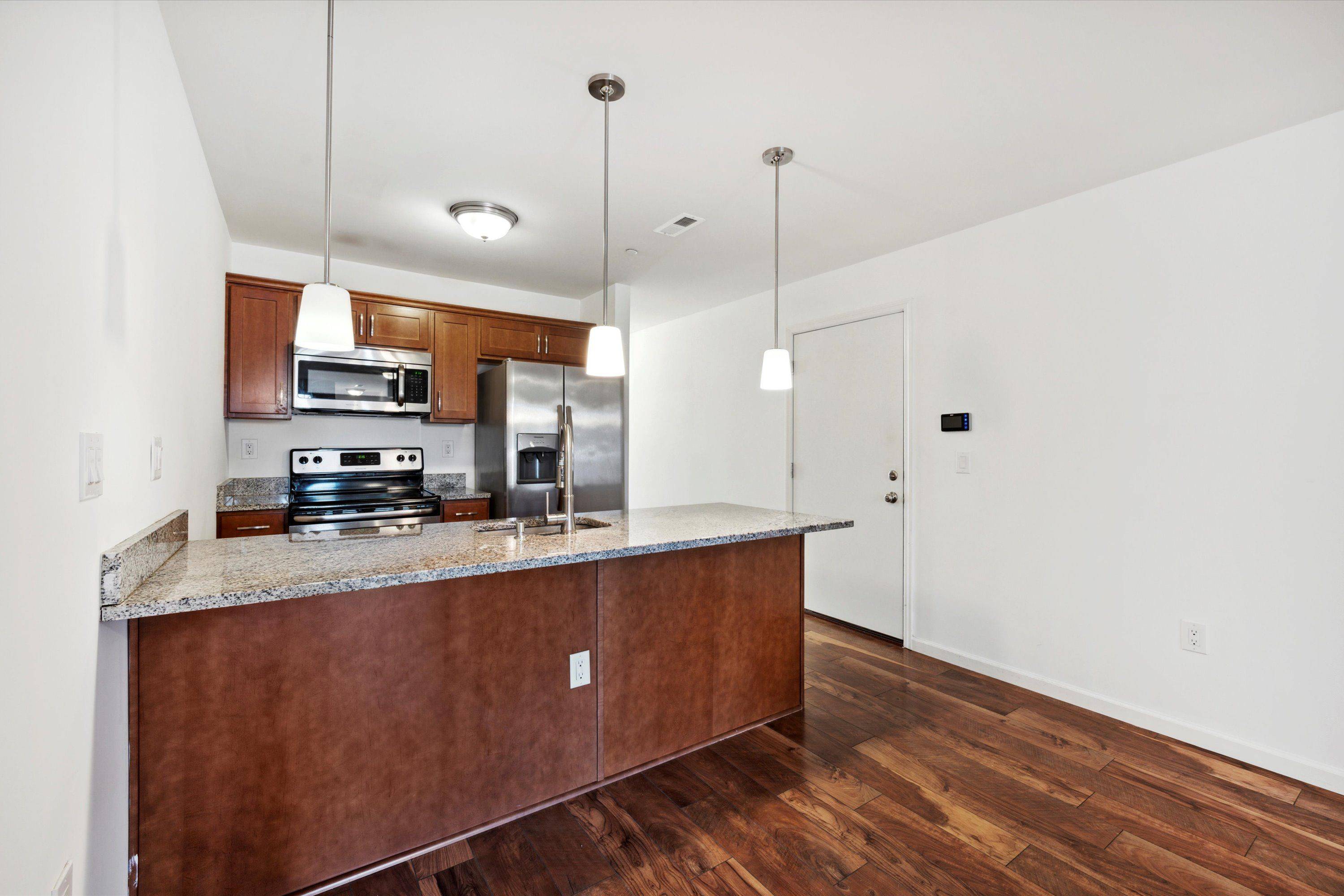 4613 Sansom St Unit 2
