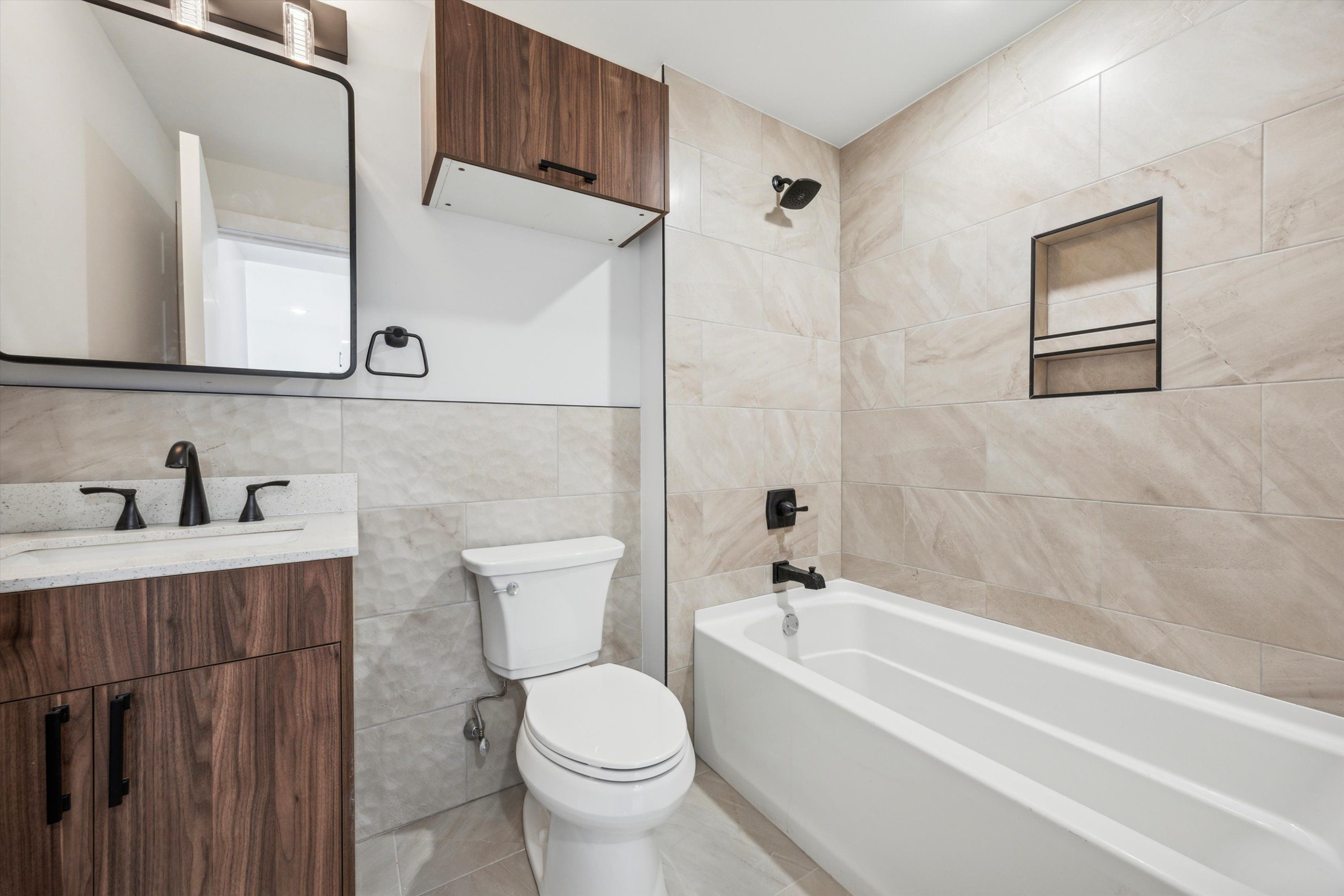 3729 LANCASTER AVE Unit 201