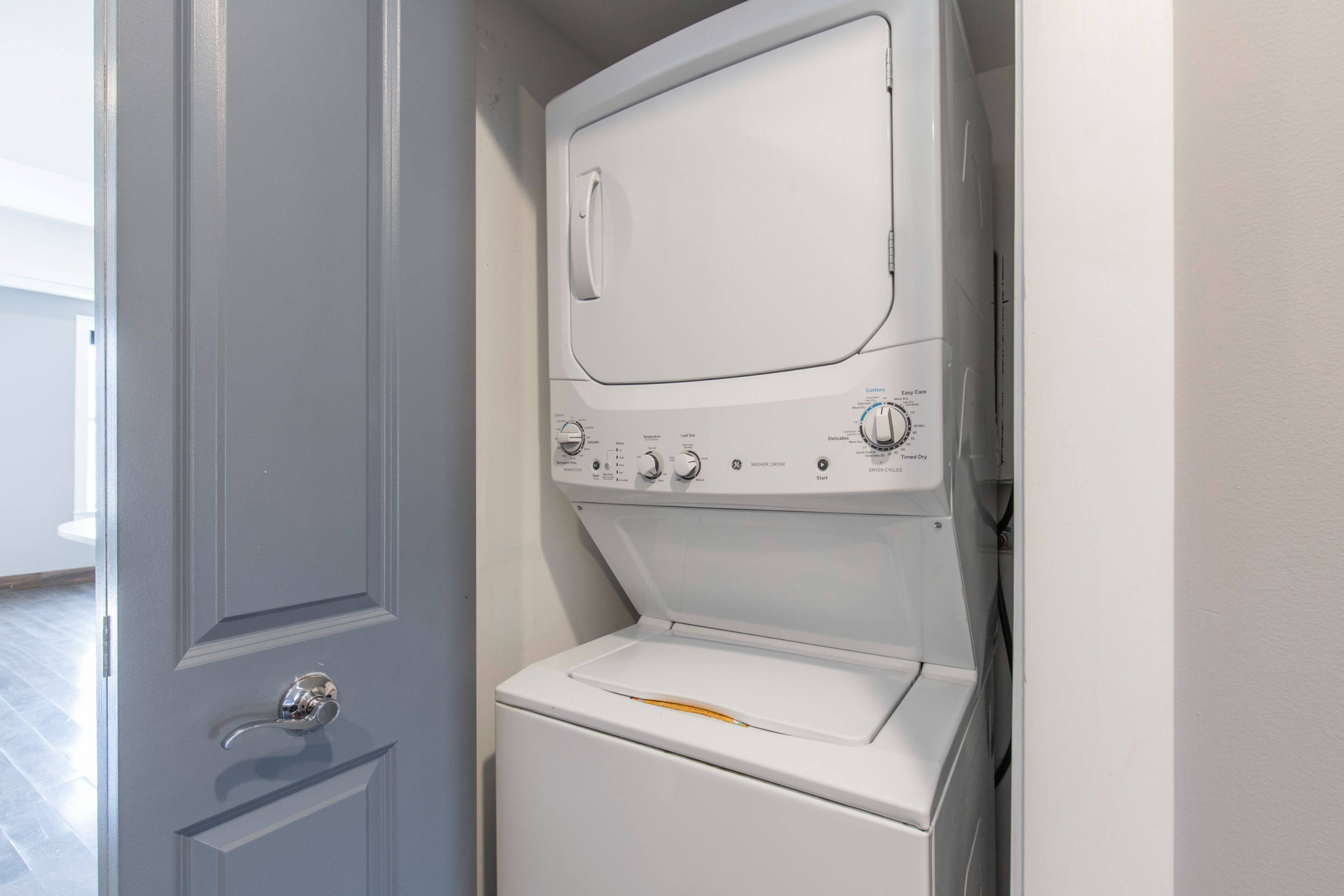 1023 Mount Vernon ST Unit 3