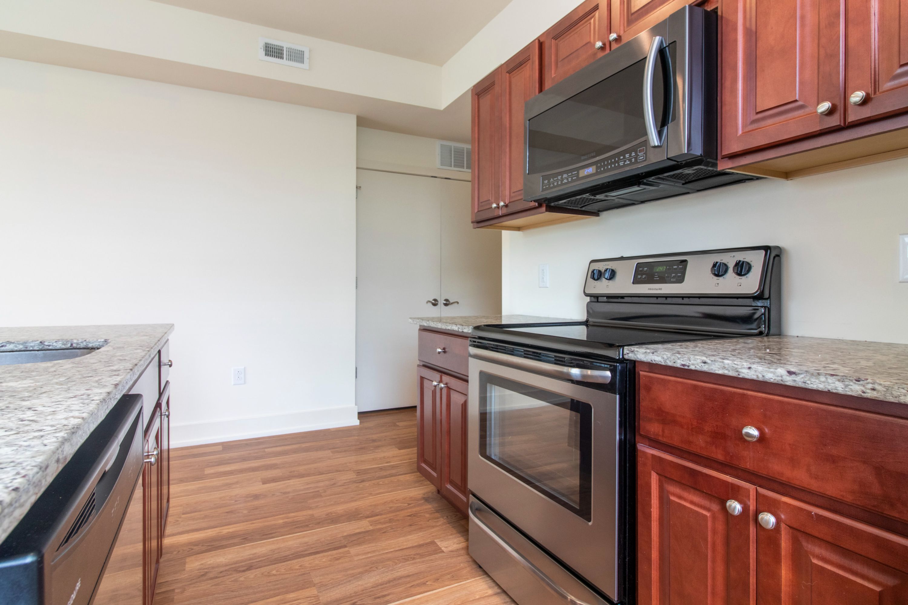 699 W BERKS ST Unit 2
