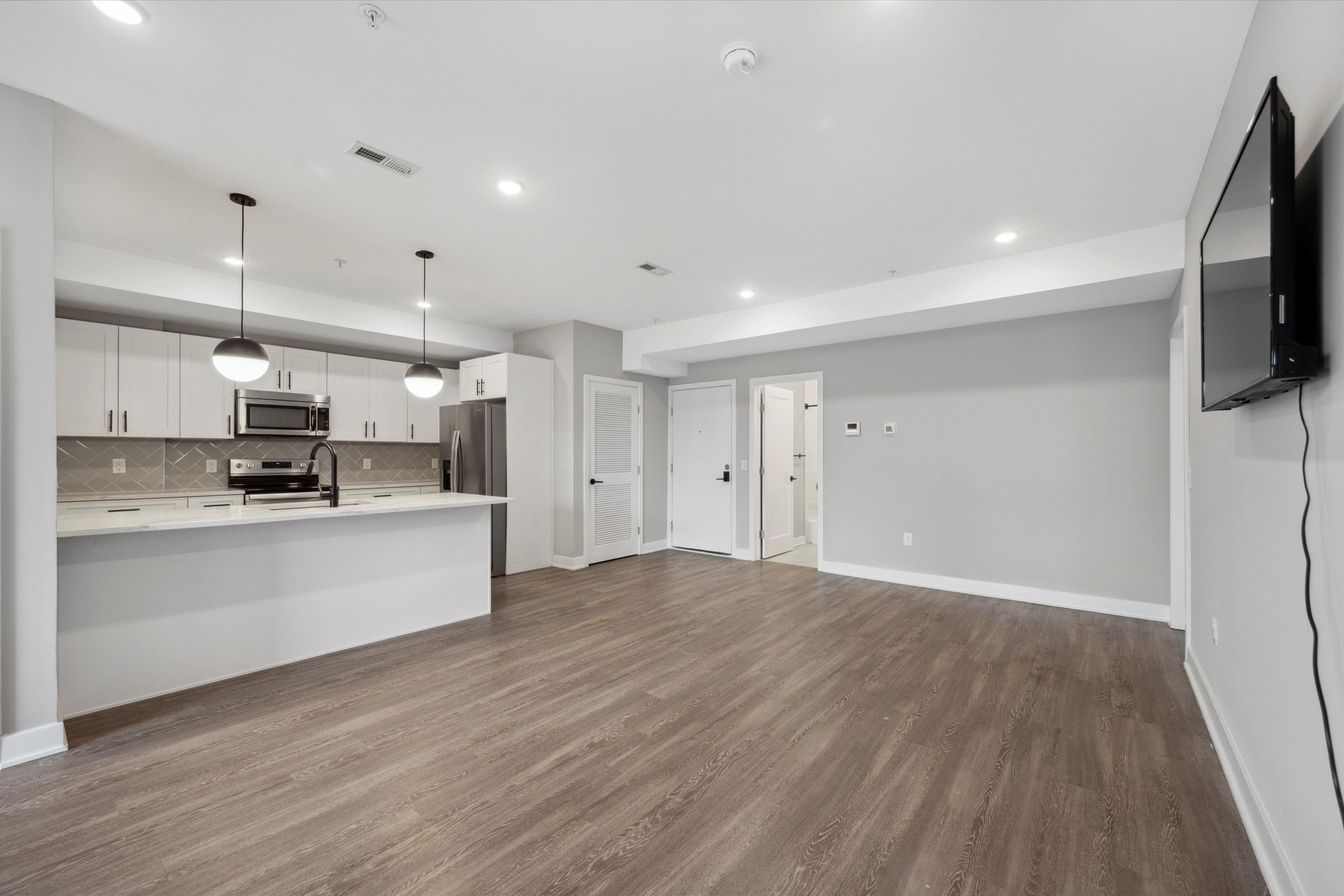 1841-43 N Gratz ST Unit C4