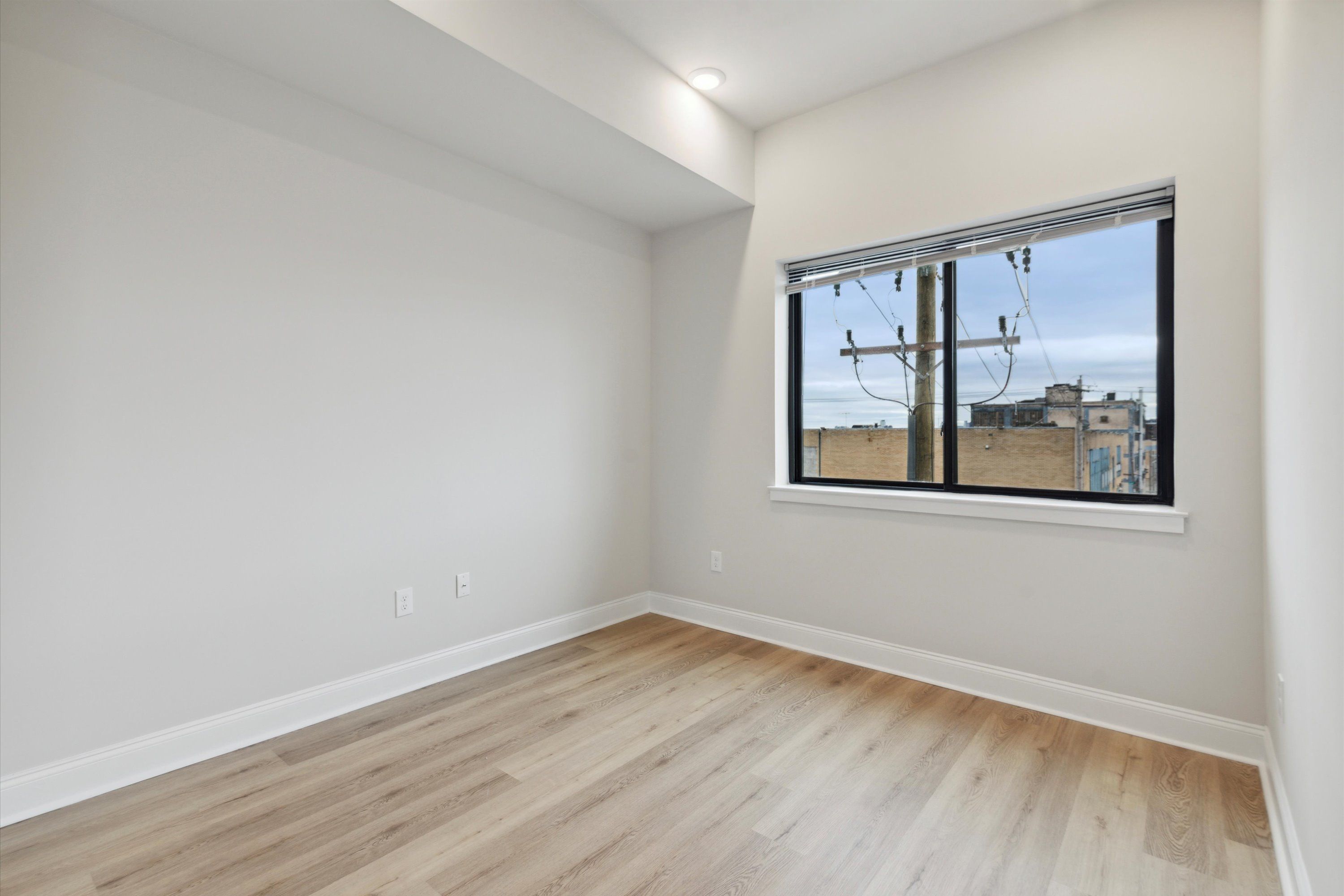 2157 E LEHIGH AVE Unit 412