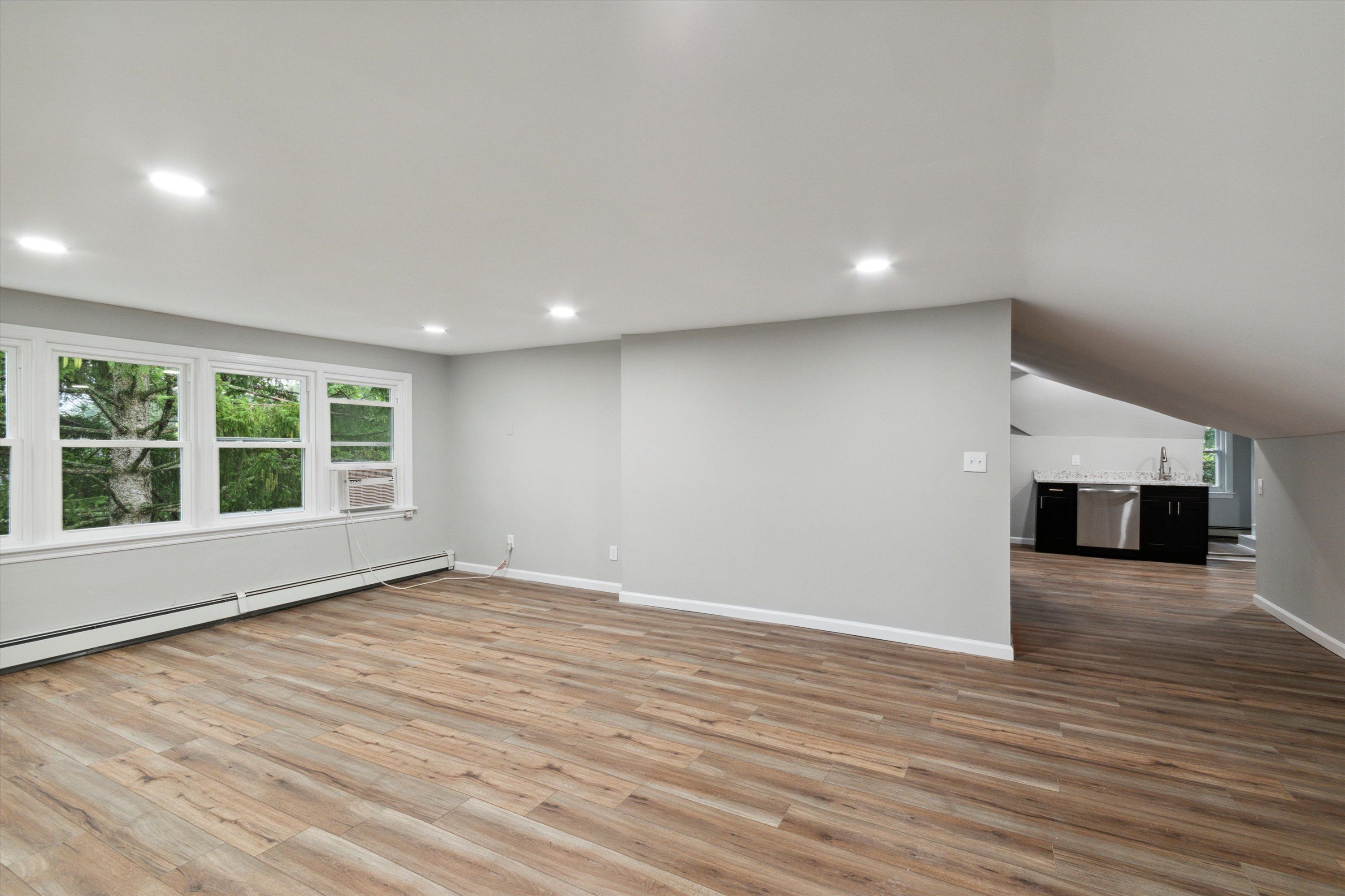 291-293 Nassau St Unit 5